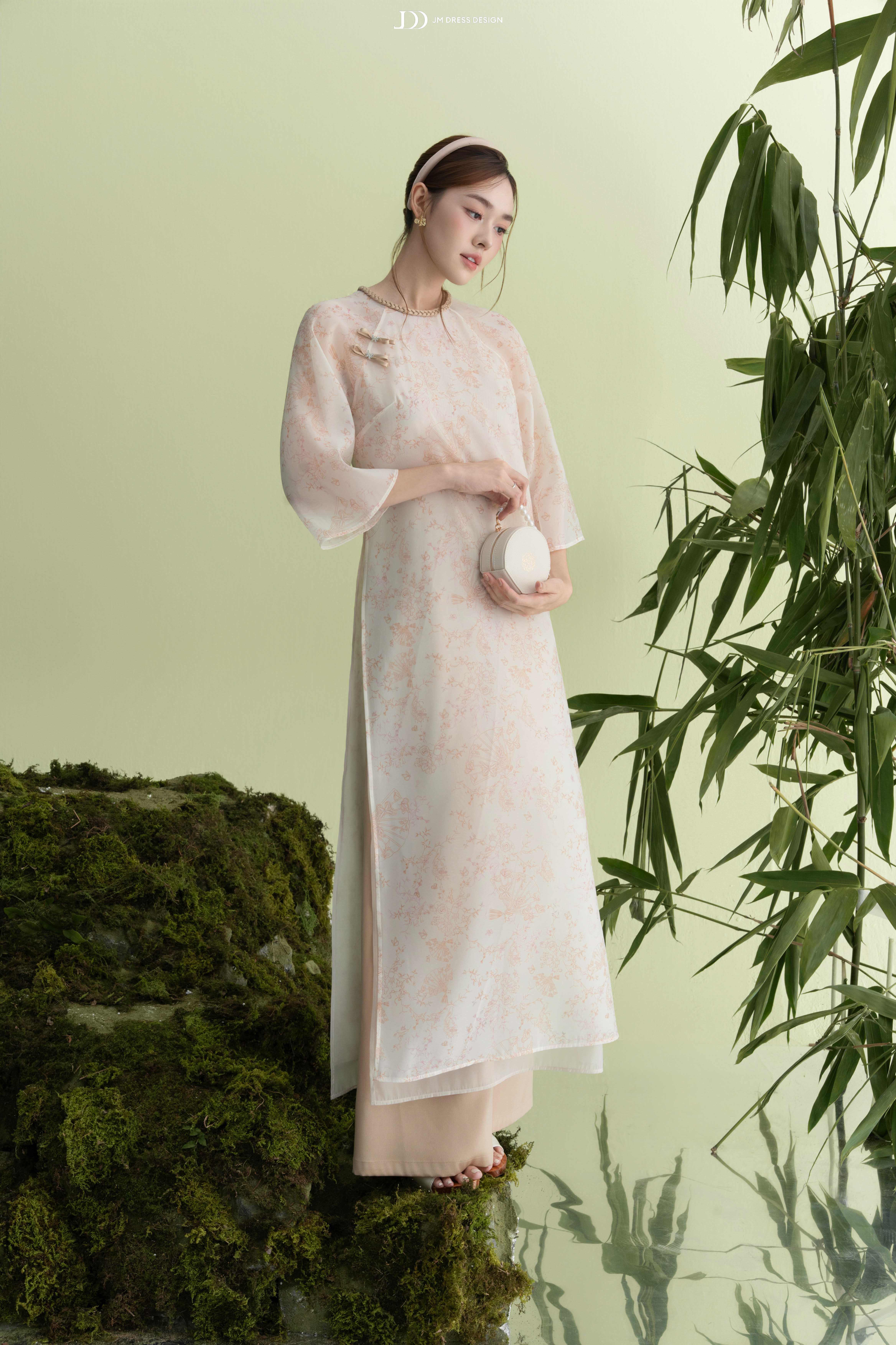 Áo dài suông đính nơ in họa tiết