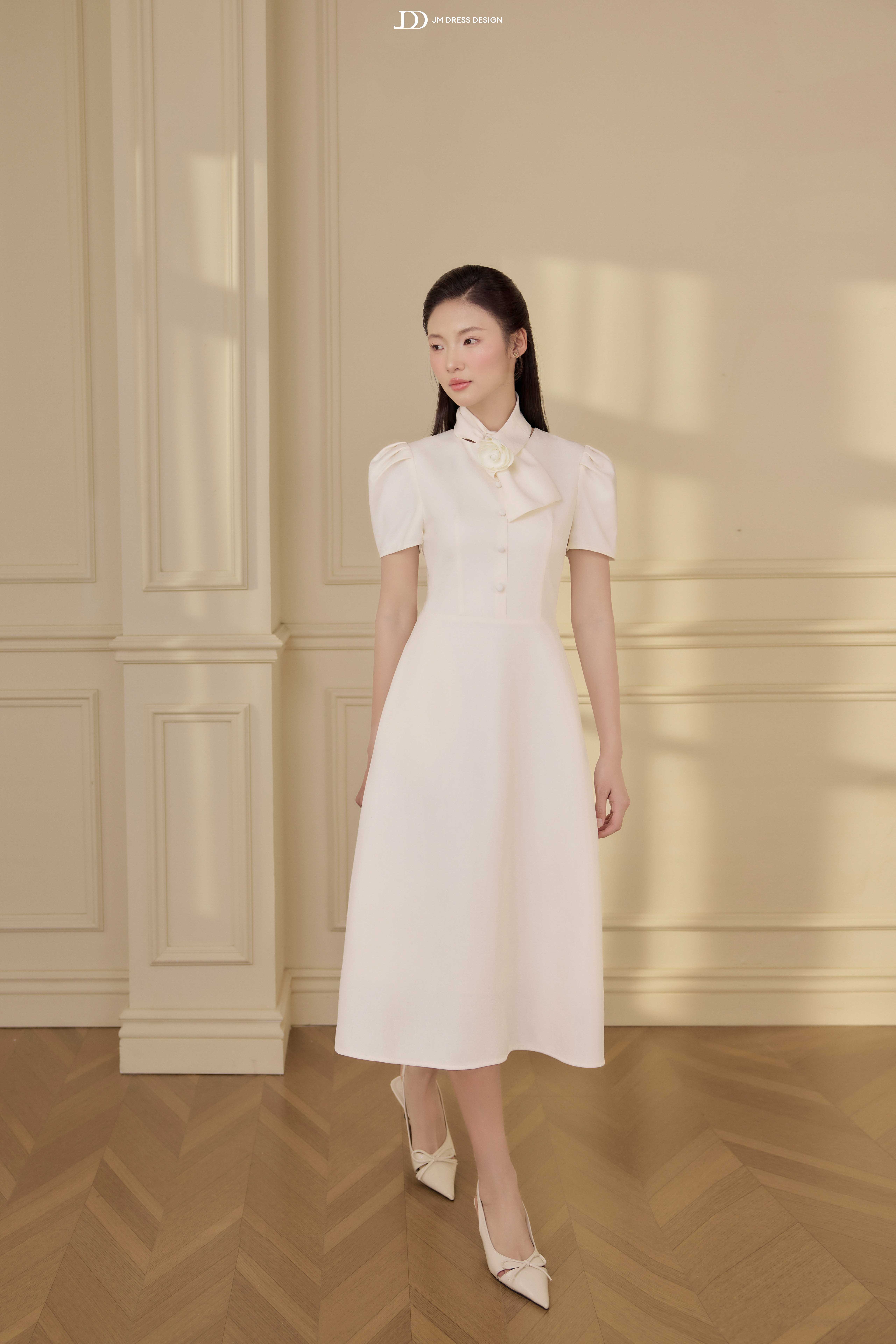 Đầm Thu Đông cổ nơ dáng đổ