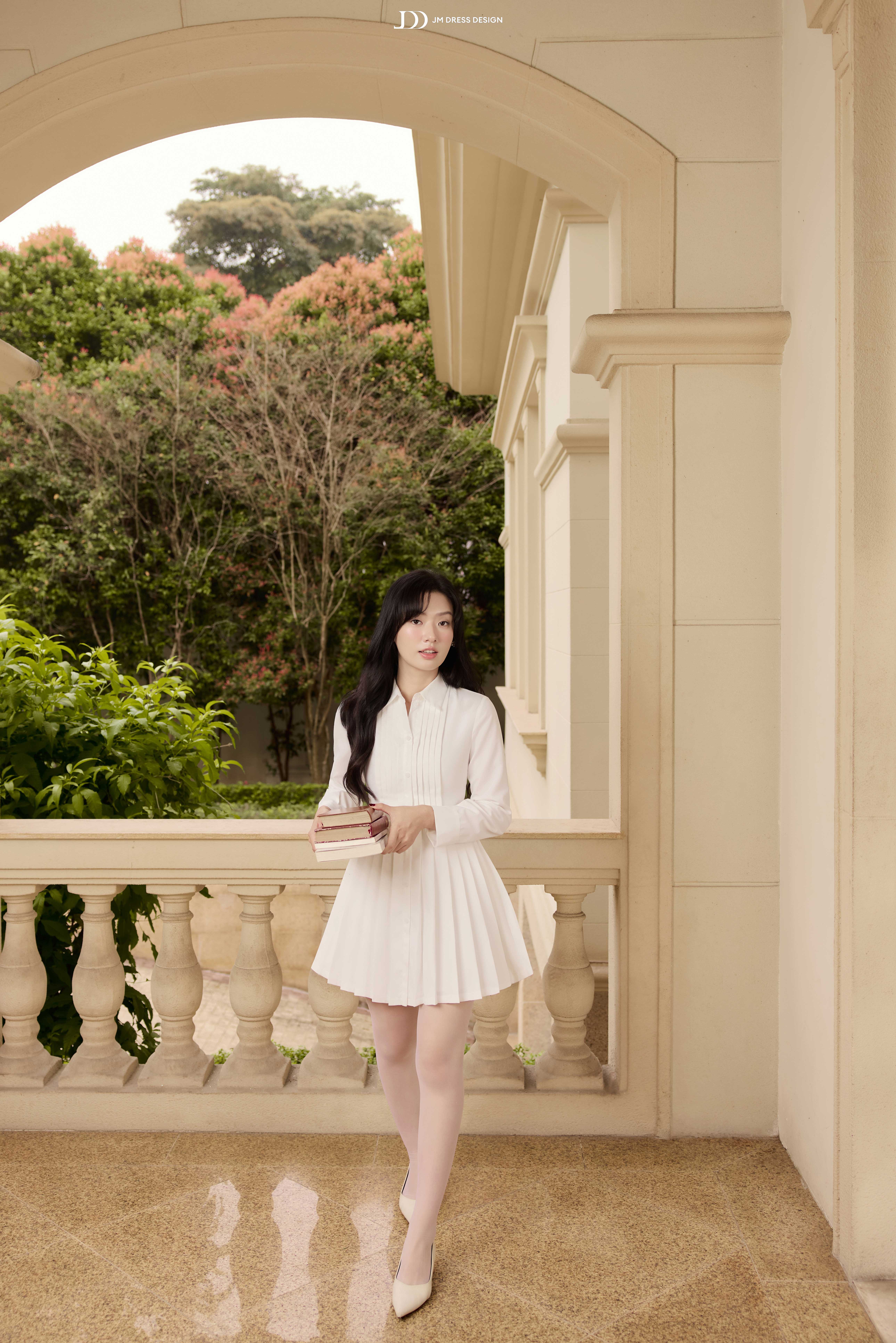 Đầm Xuân Hè bấu ly ngực, chân xếp ly, đai eo