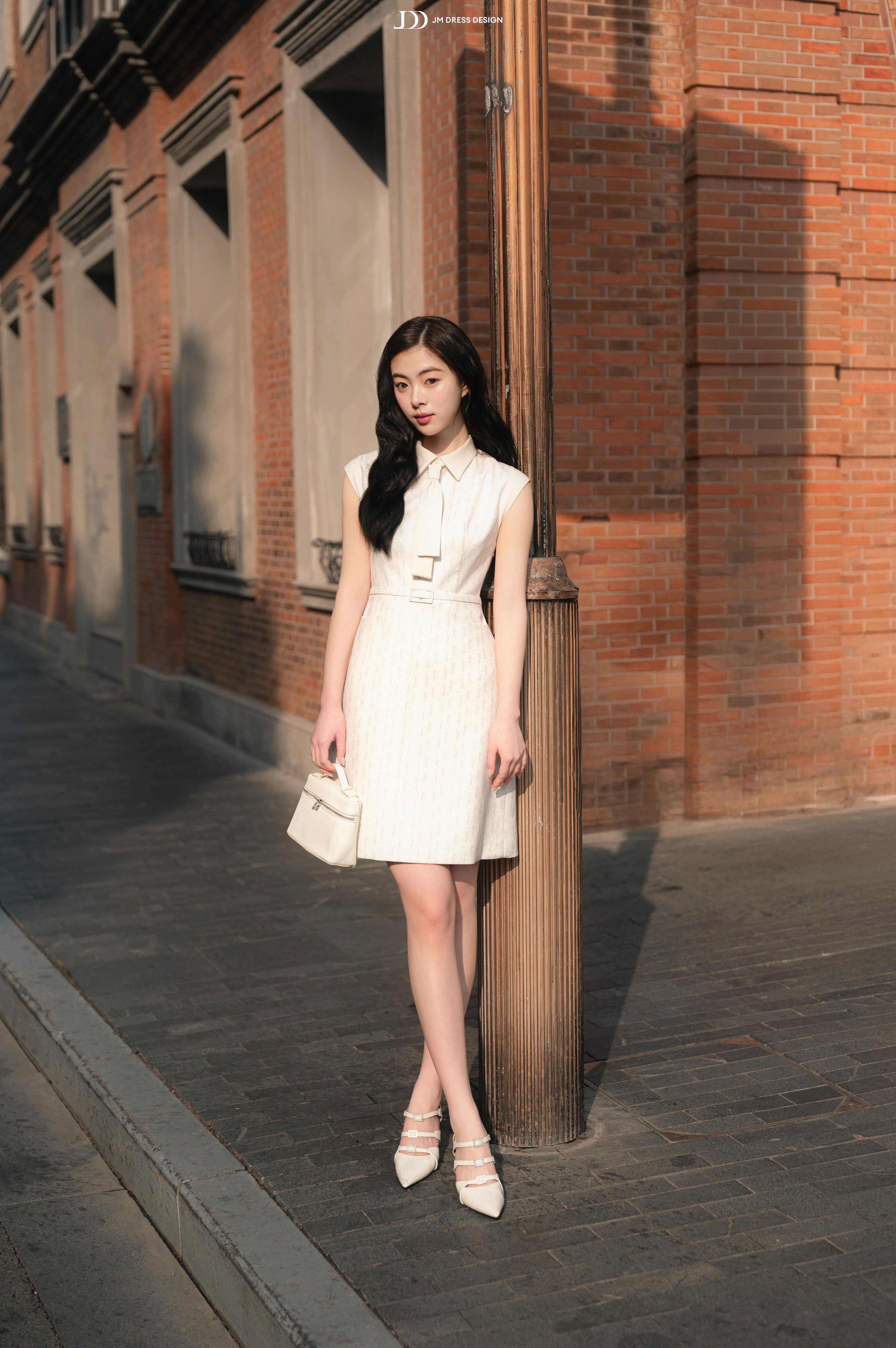 Đầm Xuân Hè cổ đức tay chờm cổ buộc nơ