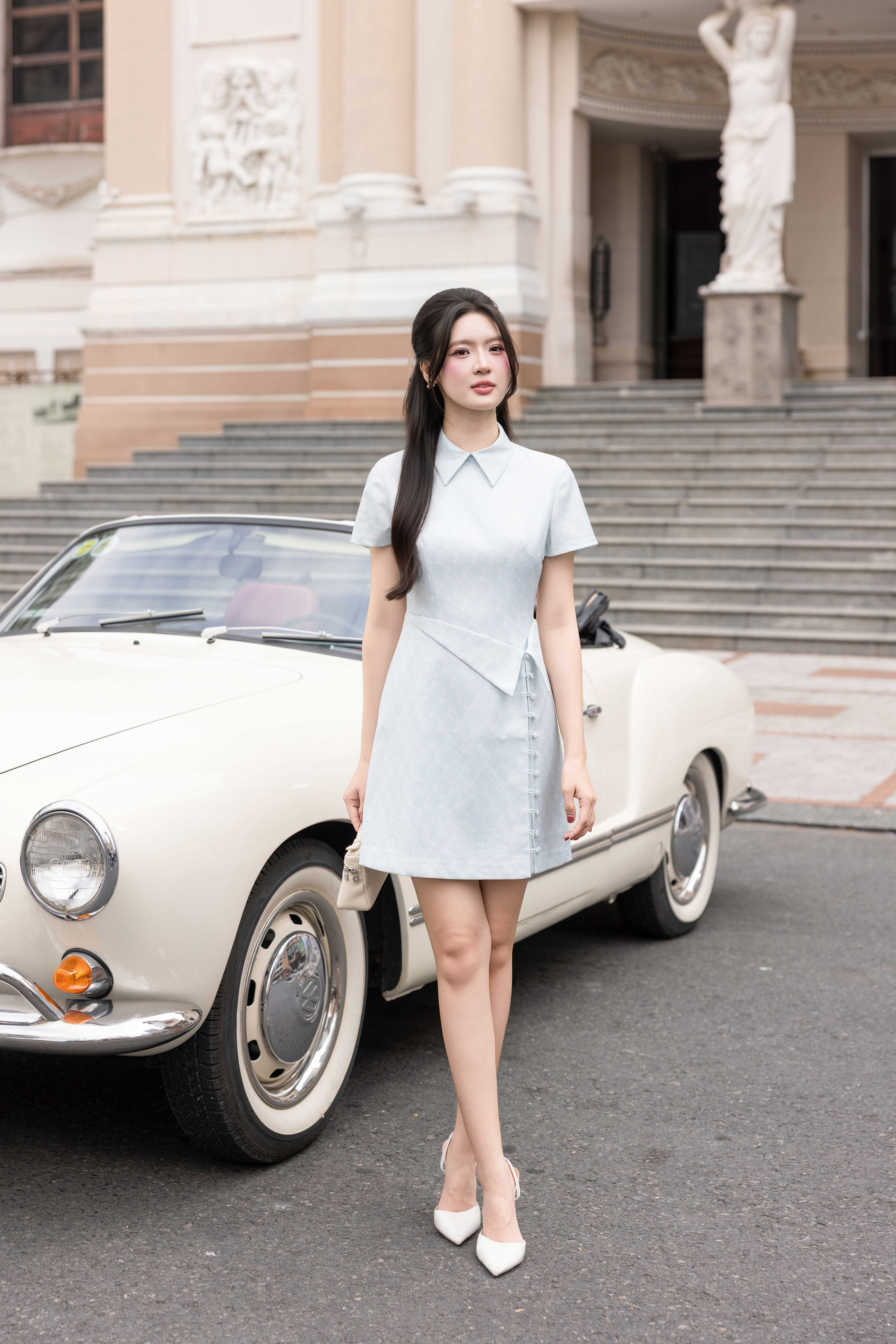 Đầm Xuân Hè dáng A cổ đức chân bẻ nẹp