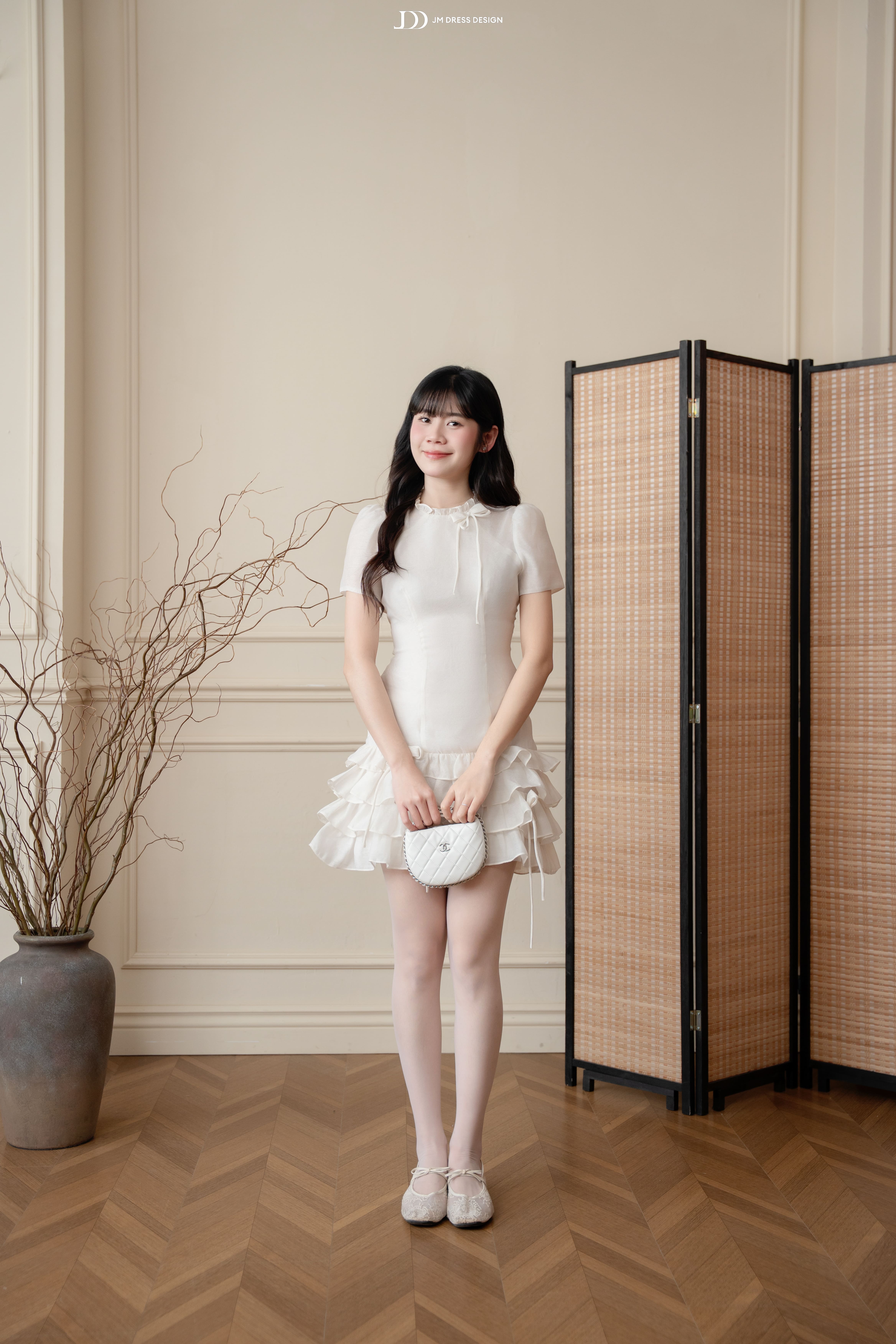 Đầm cổ bèo nhún 4 tầng