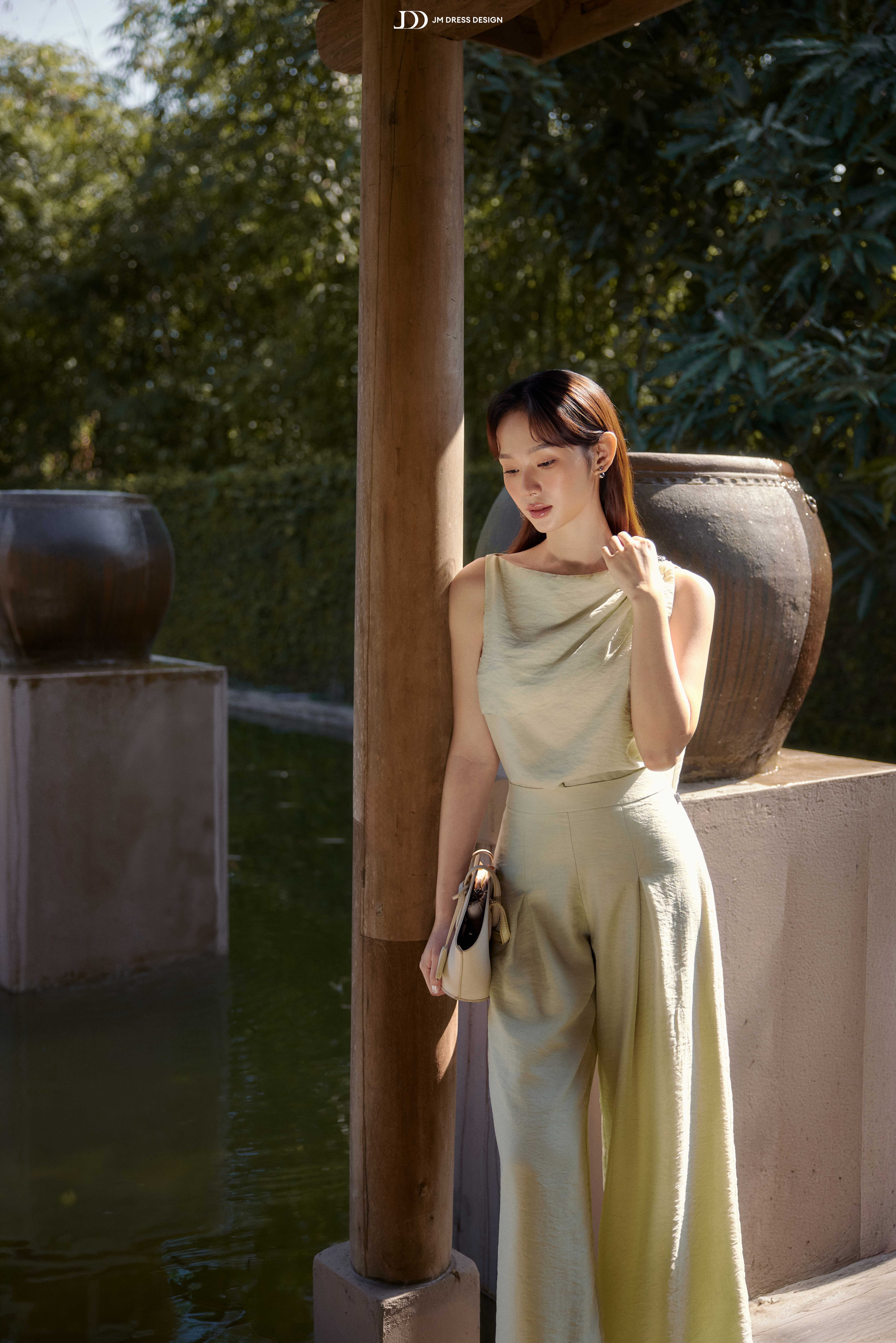 Quần Resort ống rộng xếp ly chụm