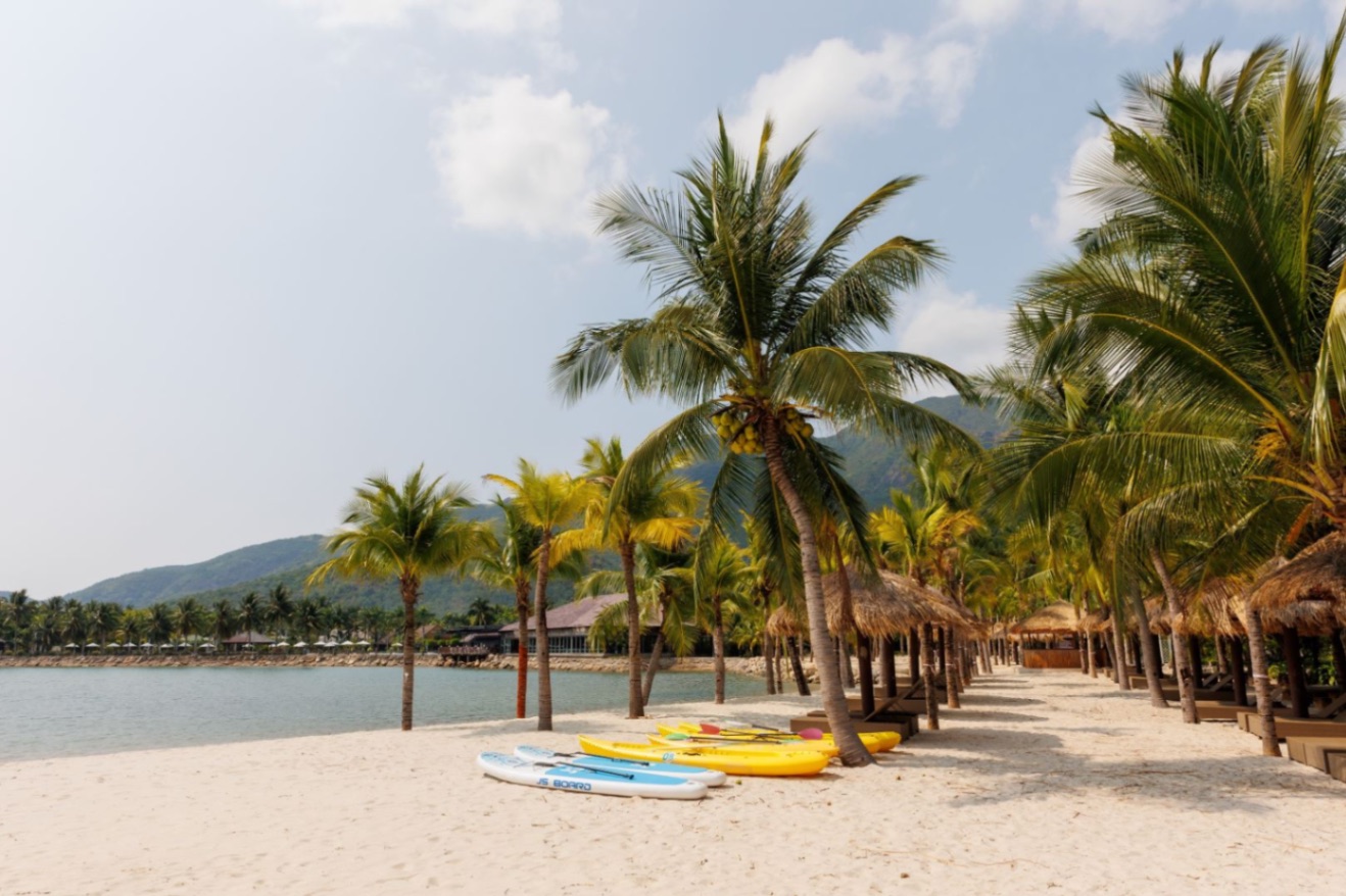 Diamond Bay Resort & Spa
