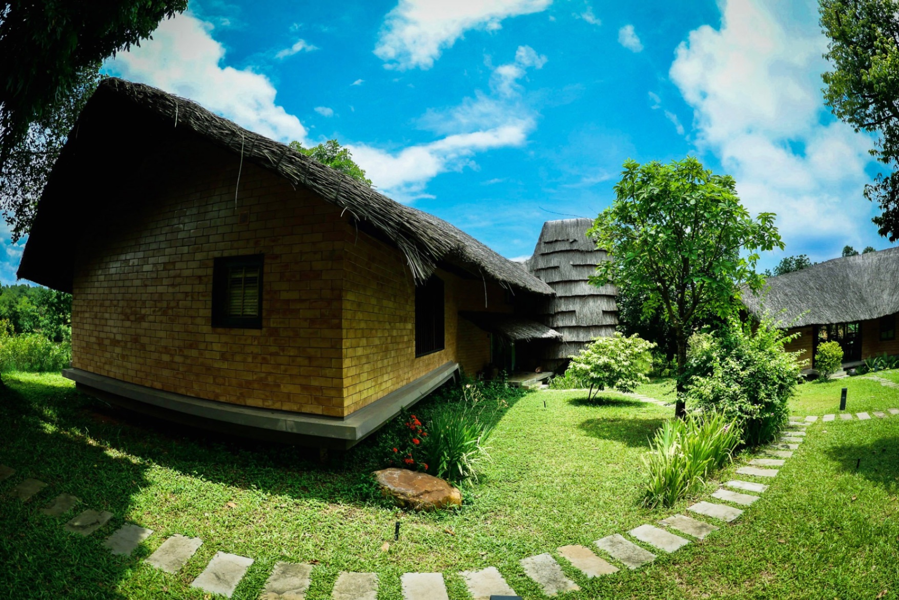 Tomodachi Retreat Làng Mít Sơn Tây