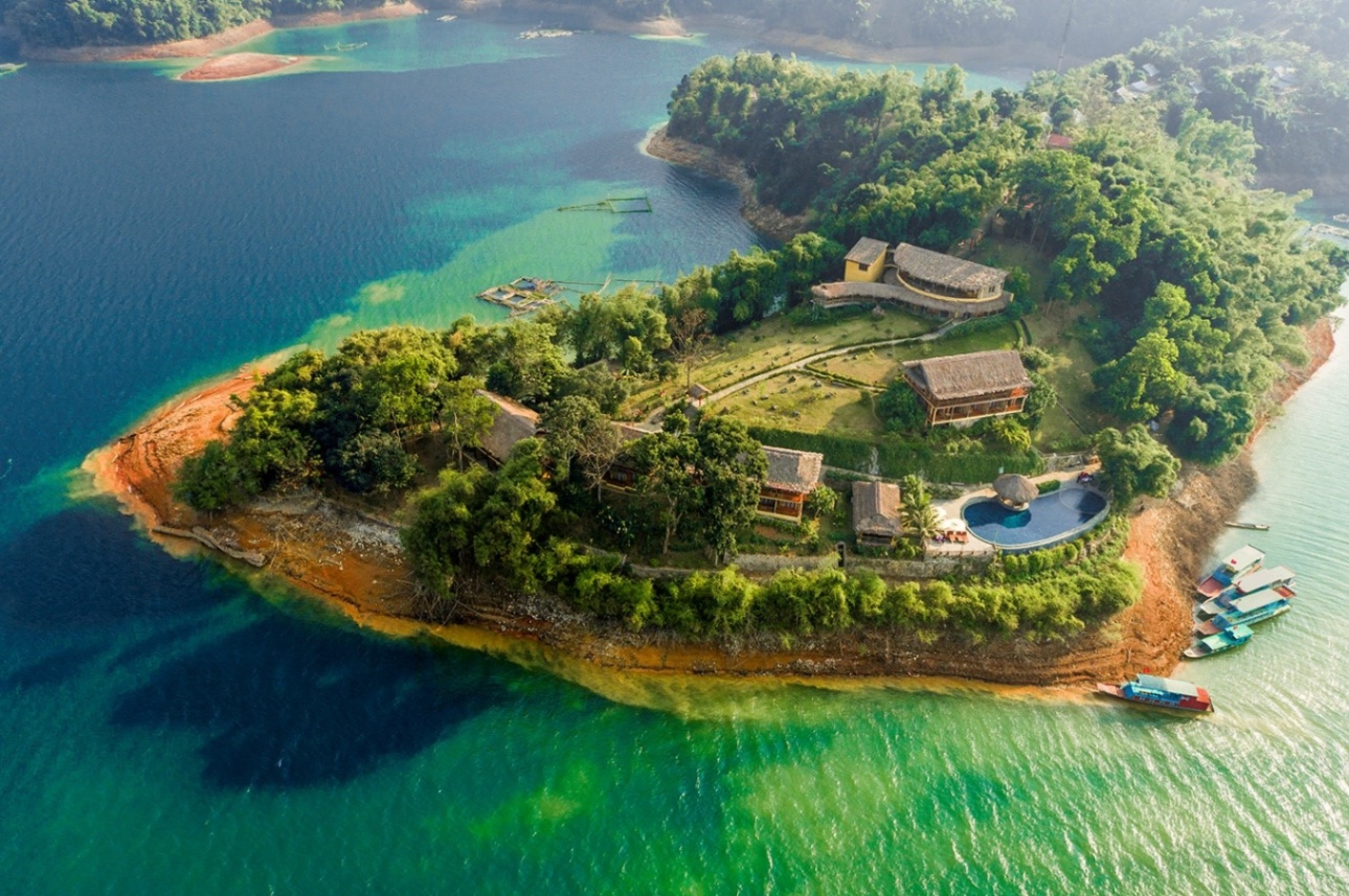 Mai Chau Hideaway Lake Resort