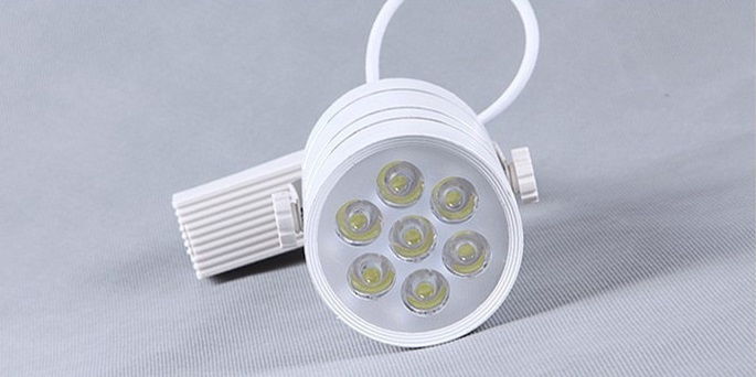 ĐÈN LED RỌI RAY 7W-KHAPHACO