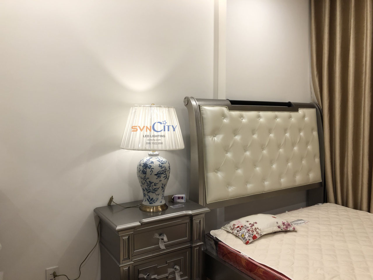 ĐÈN BÀN GỐM SỨ CAO CẤP - 46X70