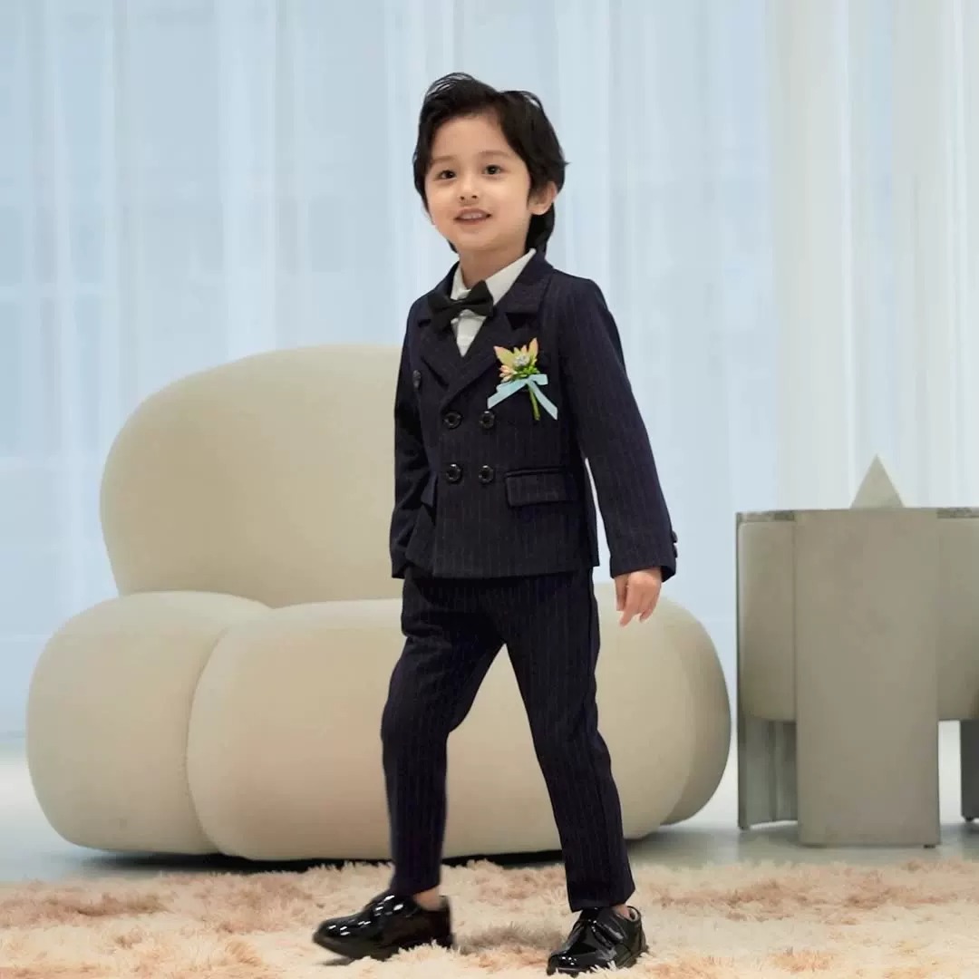 Bộ vest trẻ em VTE001
