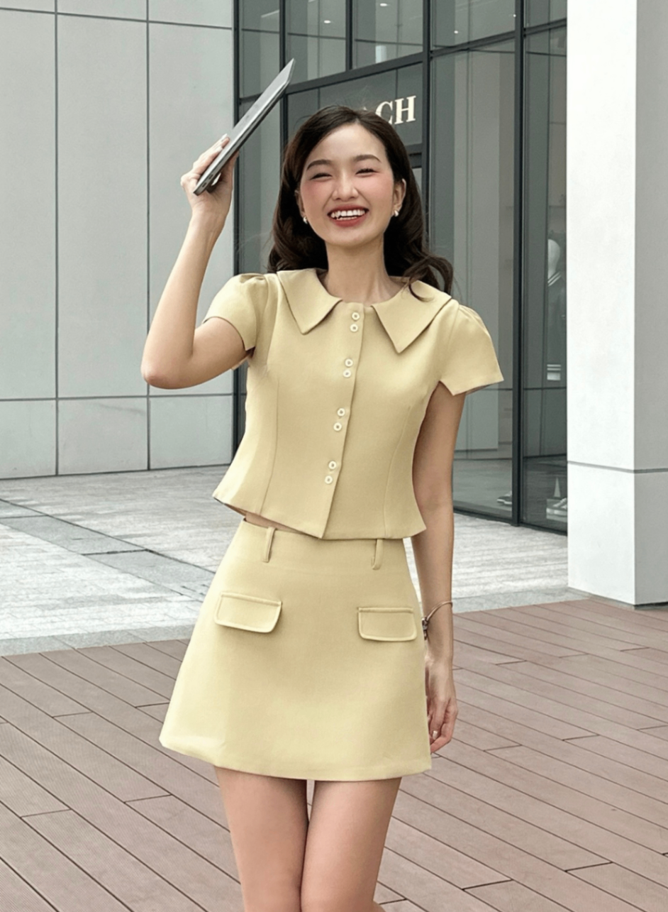 Chân váy form chữ A có nắp túi BST T3/2025