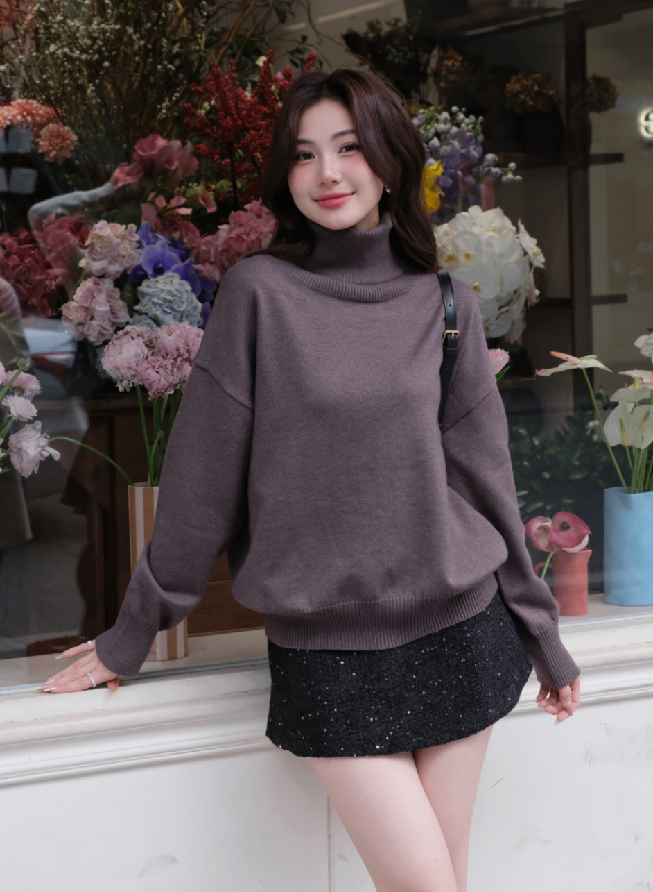 Áo dệt kim cổ lọ T1/2025