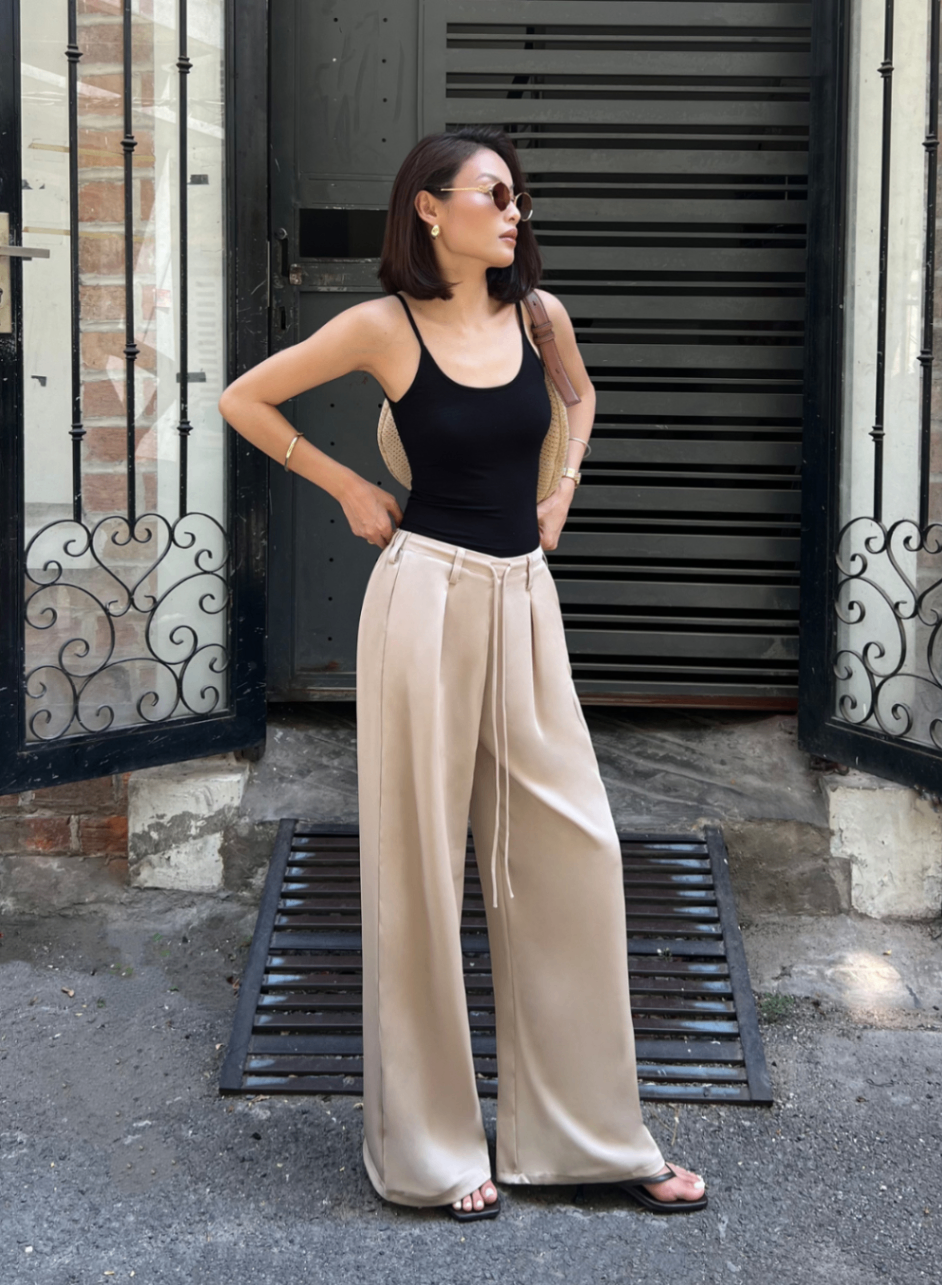 Quần dây rút Ống Suông Chất Silk Cotton Nữ BST T11/2024