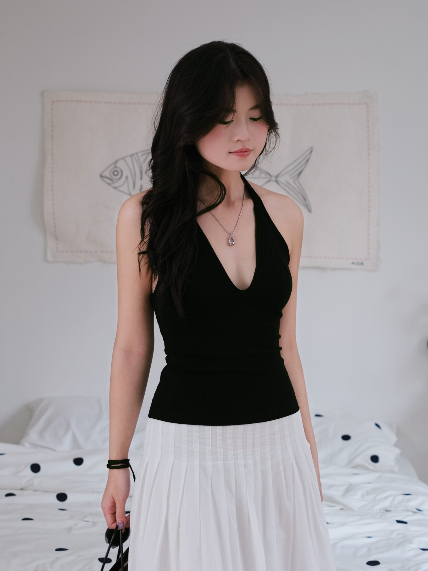 Áo thun yếm cổ V hở lưng - A094