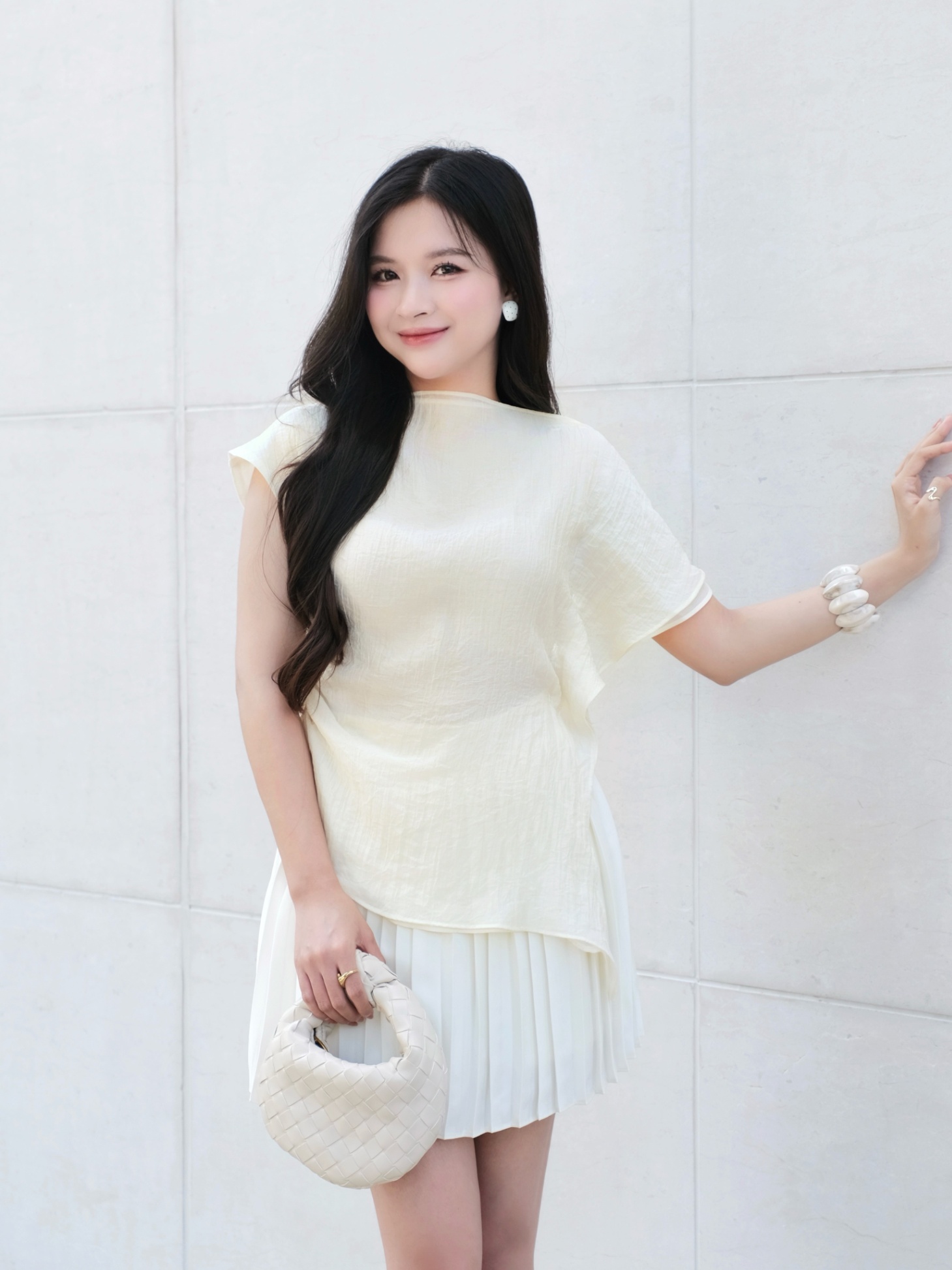 Áo cánh dơi phối nút thắt eo - AK004-2507LAT