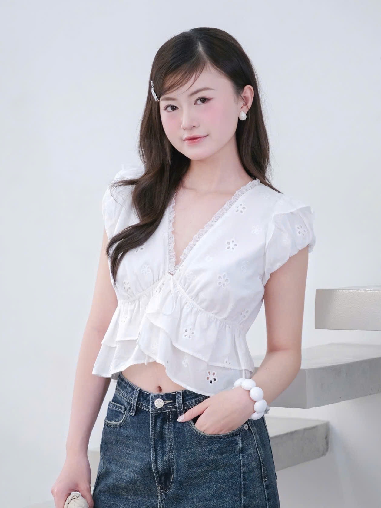 Áo xô cổ V tay bí rút dây - AK008-2508LAT