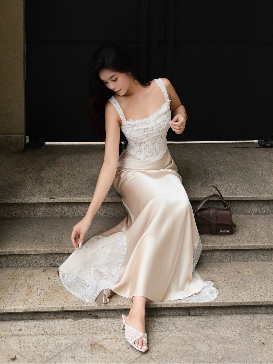 Áo Ren Hai Dây Bảng To La Boutique