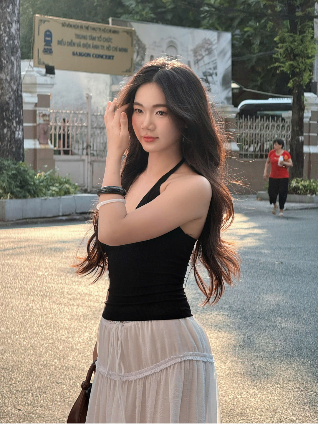 A094 | Áo Thun Yếm Cổ V