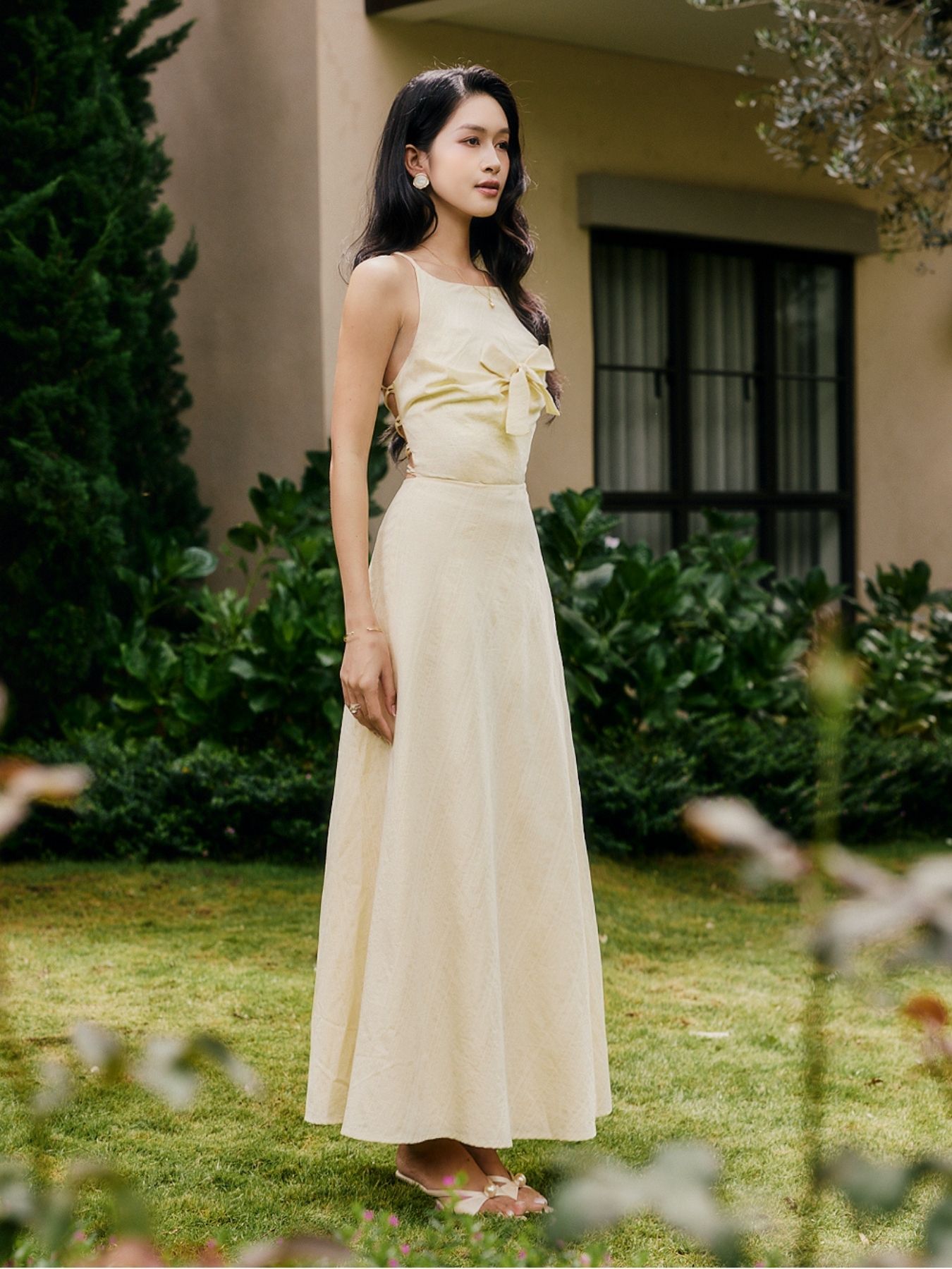 Đầm linen nơ ngực dáng dài La Boutique DD008-2608LAT