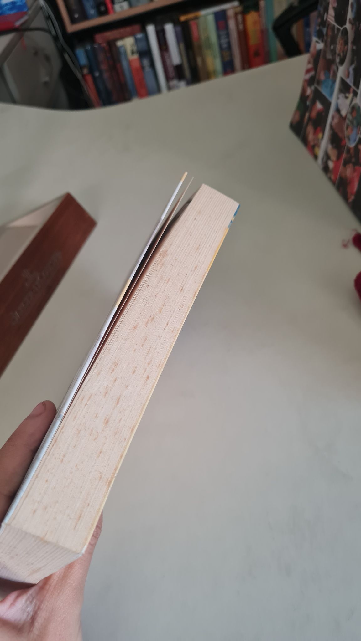 Thành phố đồ chơi- Sách lưu kho mới 85% có ố cạnh- 2013 Lee Dong-Ha [2001] SÁCH VĂN HỌC