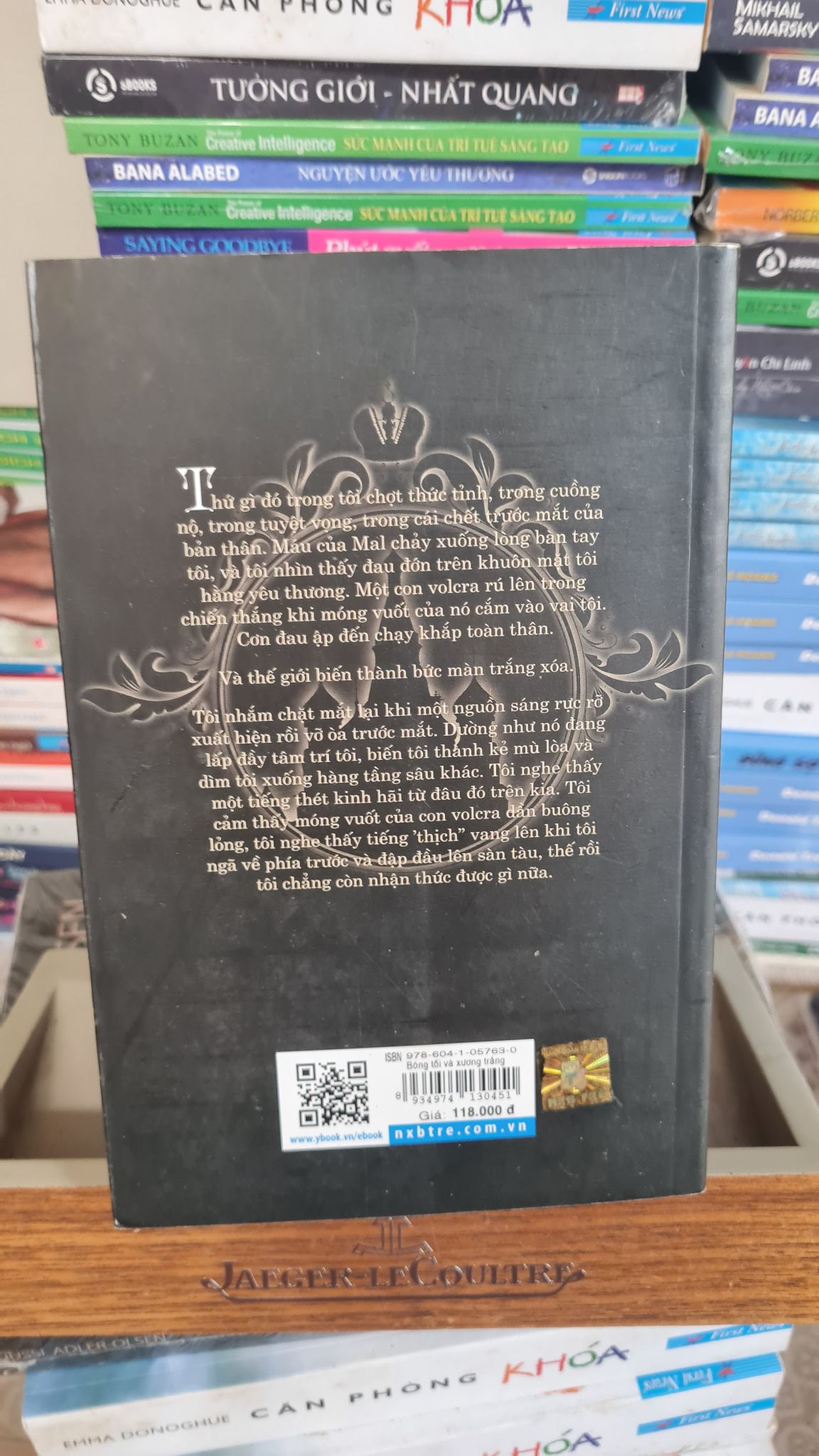 Bóng tối và xương trắng-Sách lưu kho mới 80% ố cạnh- 2014- Leigh Bardugo [2001] SÁCH VĂN HỌC