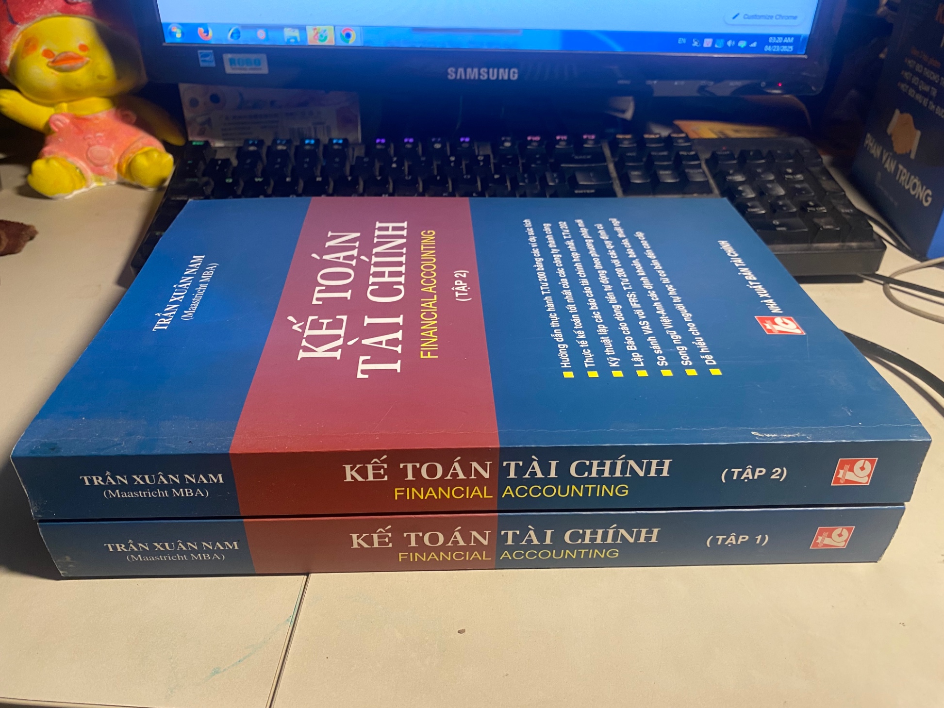 Kế Toán Tài Chính ( bộ 2 tập) -Trần Xuân Nam- NXB Tài Chính-Số trang: 1360 Kích thước: 20X28cm