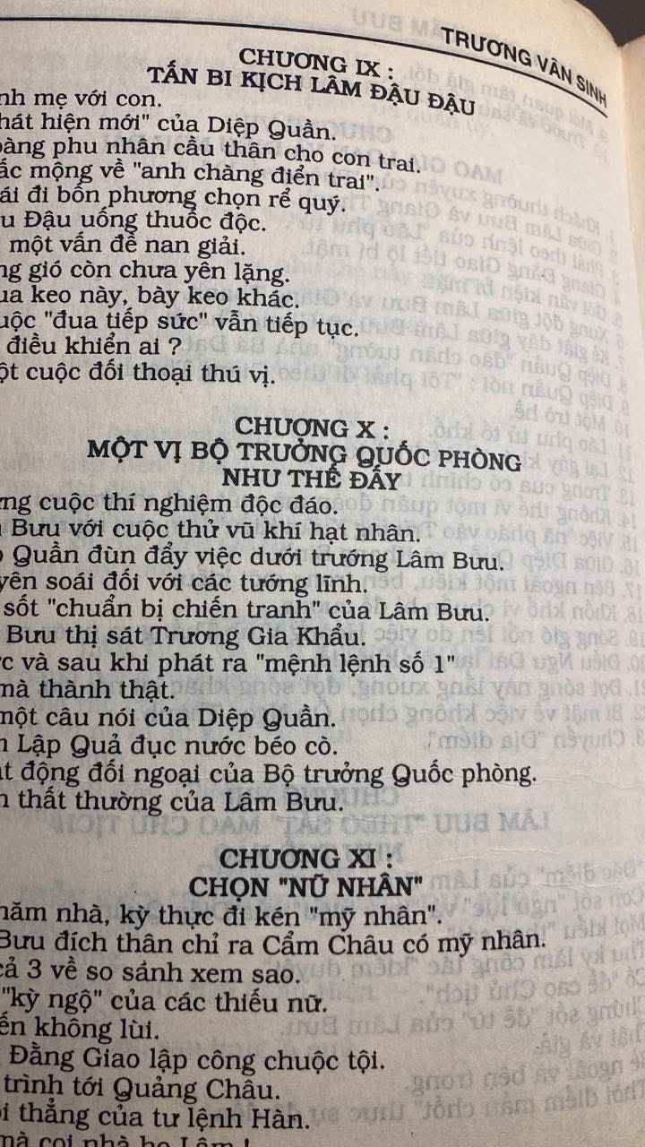 Bí mật gia đình Lâm Bưu ( Mao gia loan kỷ thực ) - Trương Vân Sinh ( Nguyễn Văn Ân dịch ) NXB VĂN NGHỆ TP HCM 1997 , 488 trang ,khổ 16x24cm . Sách tốt.
