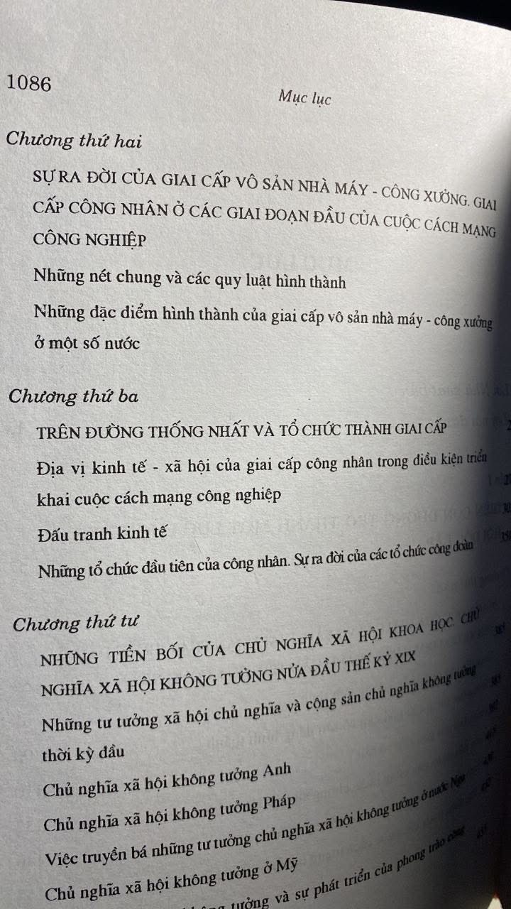Phong Trào Công Nhân Quốc Tế-Những vấn đề lịch sử và lý luận -NXB Chính Trị Quốc Gia,năm xb 2004 -Bìa cứng, khổ 15x22cm, 1089+1069 trang -sách lưu kho chưa qua sử dụng