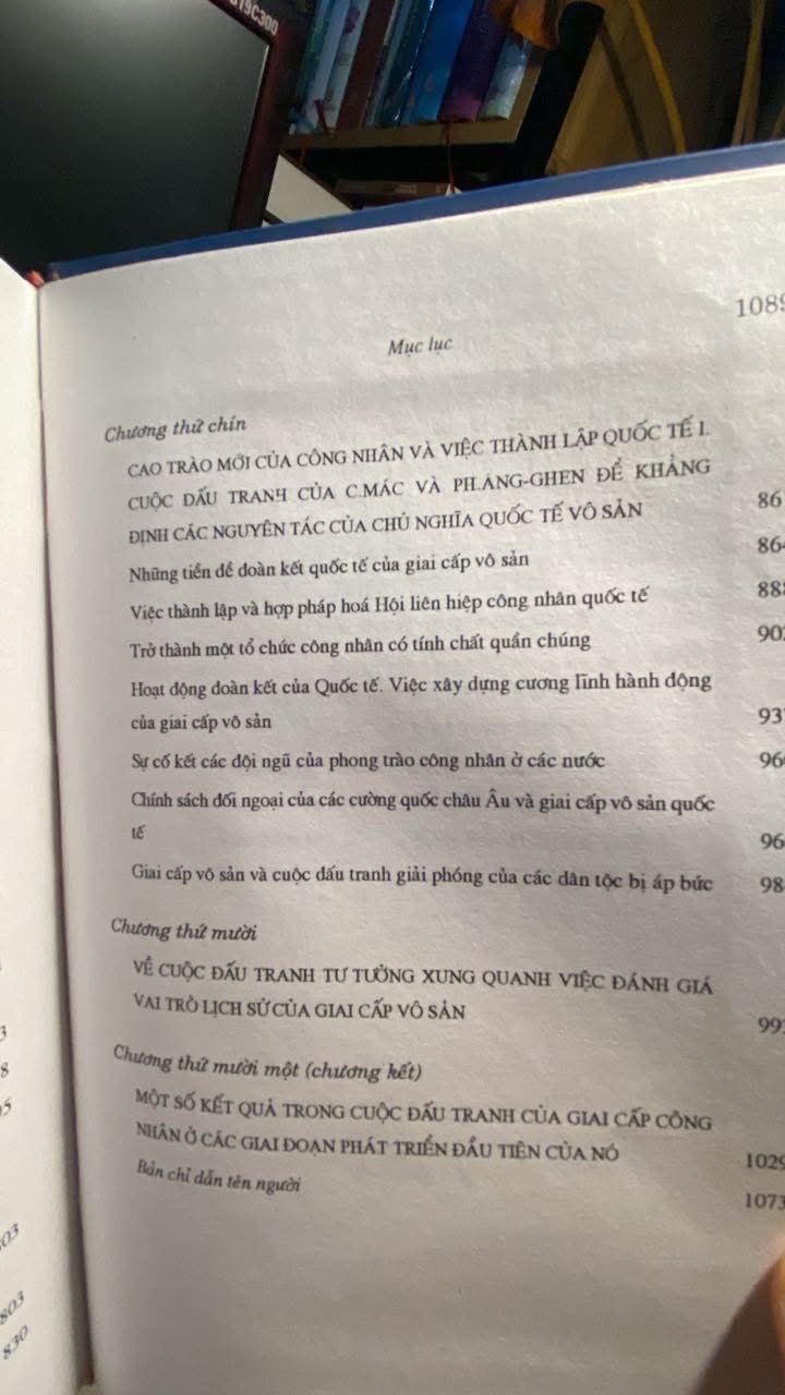 Phong Trào Công Nhân Quốc Tế-Những vấn đề lịch sử và lý luận -NXB Chính Trị Quốc Gia,năm xb 2004 -Bìa cứng, khổ 15x22cm, 1089+1069 trang -sách lưu kho chưa qua sử dụng