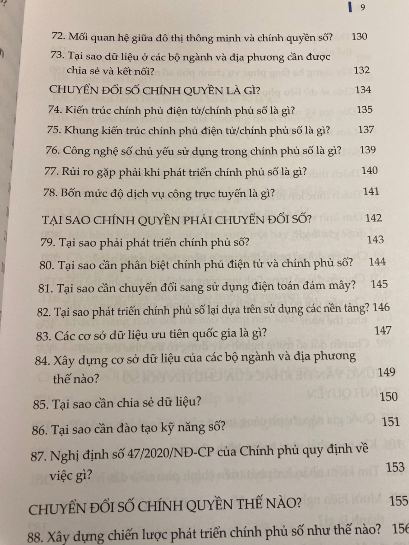 Hỏi đáp về chuyển đổi số-Tác giả: Hồ Tú Bảo,Nguyễn Huy Dũng,Nguyễn Nhật Quang-NXB Thông tin và truyền thông- Sách mới 90%