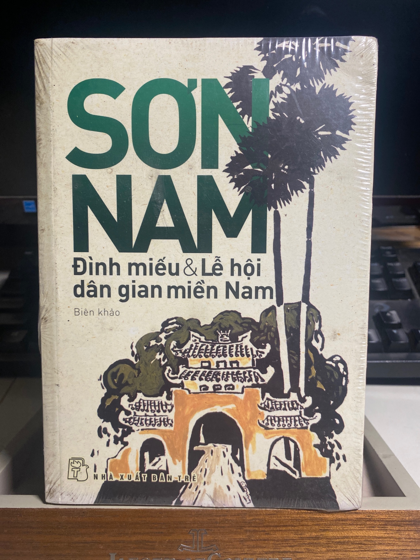Đình Miếu và Lễ Hội Dân Gian Miền Nam- Sơn Nam- NXB Trẻ- Sách lưu kho còn seal mới 90%