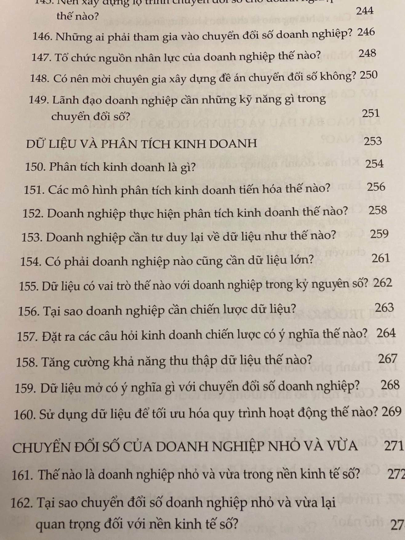 Hỏi đáp về chuyển đổi số-Tác giả: Hồ Tú Bảo,Nguyễn Huy Dũng,Nguyễn Nhật Quang-NXB Thông tin và truyền thông- Sách mới 90%