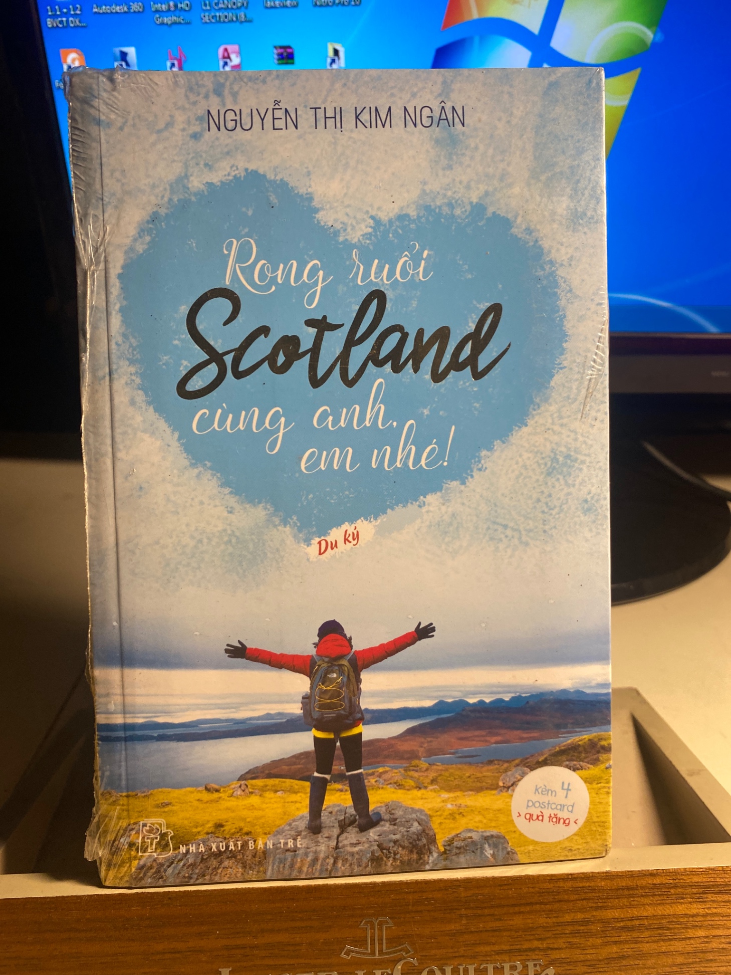 Rong Ruổi Scotland Cùng Anh, Em Nhé!-Tác giả : Nguyễn Thị Kim Ngân-NXB Trẻ -Năm XB 11-2016- sách mới nguyên seal