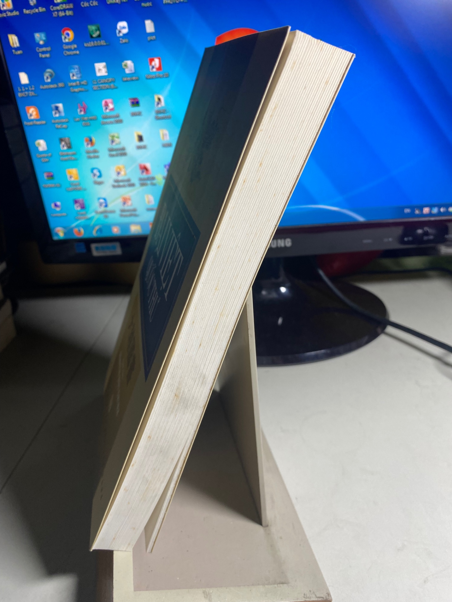 Đại Việt Quốc Thư-Tác giả: Nguyễn Duy Chính-NXB Văn Hoá Văn Nghệ 2016-Khổ sách: 16x24 cm Số trang: 408 trang