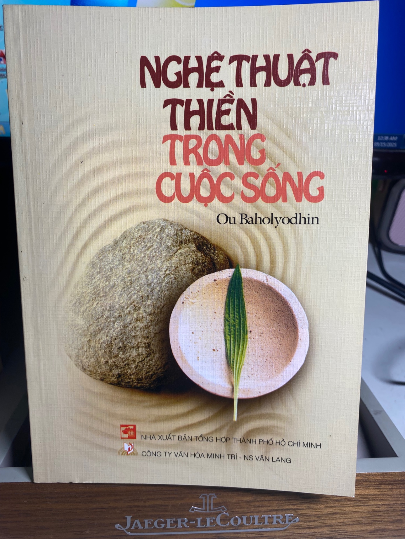 Nghệ Thuật Thiền Trong Cuộc Sống- Ou Baholyodhin- NXB Tổng Hợp 2006- Sách in trên giấy láng,ảnh màu- Sách lưu kho mới