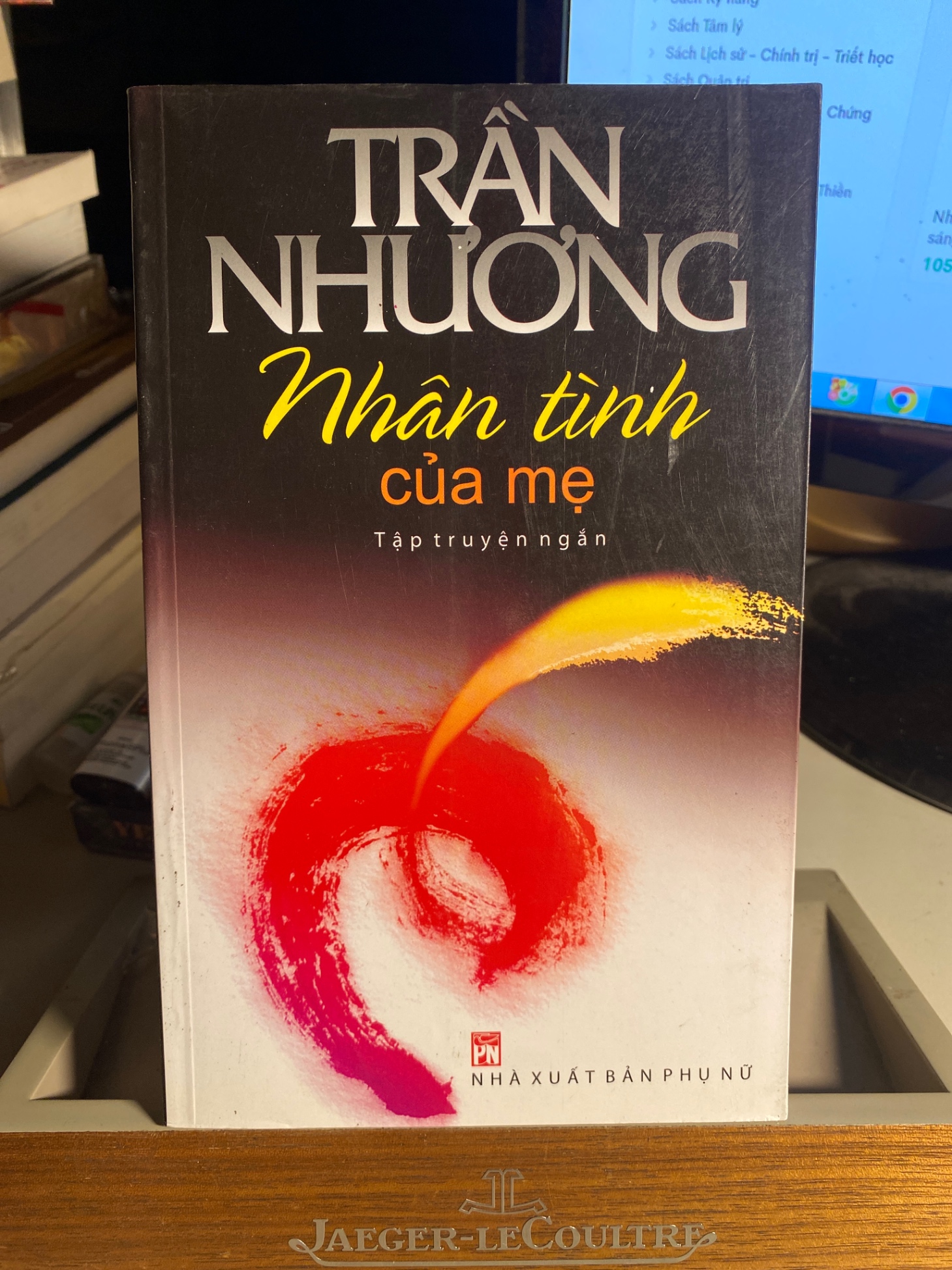 Nhân Tình Của Mẹ- Tác giả Trần Nhương- NXB Phụ Nữ 2011-Sách lưu kho chất lượng tốt- Tập truyện ngắn
