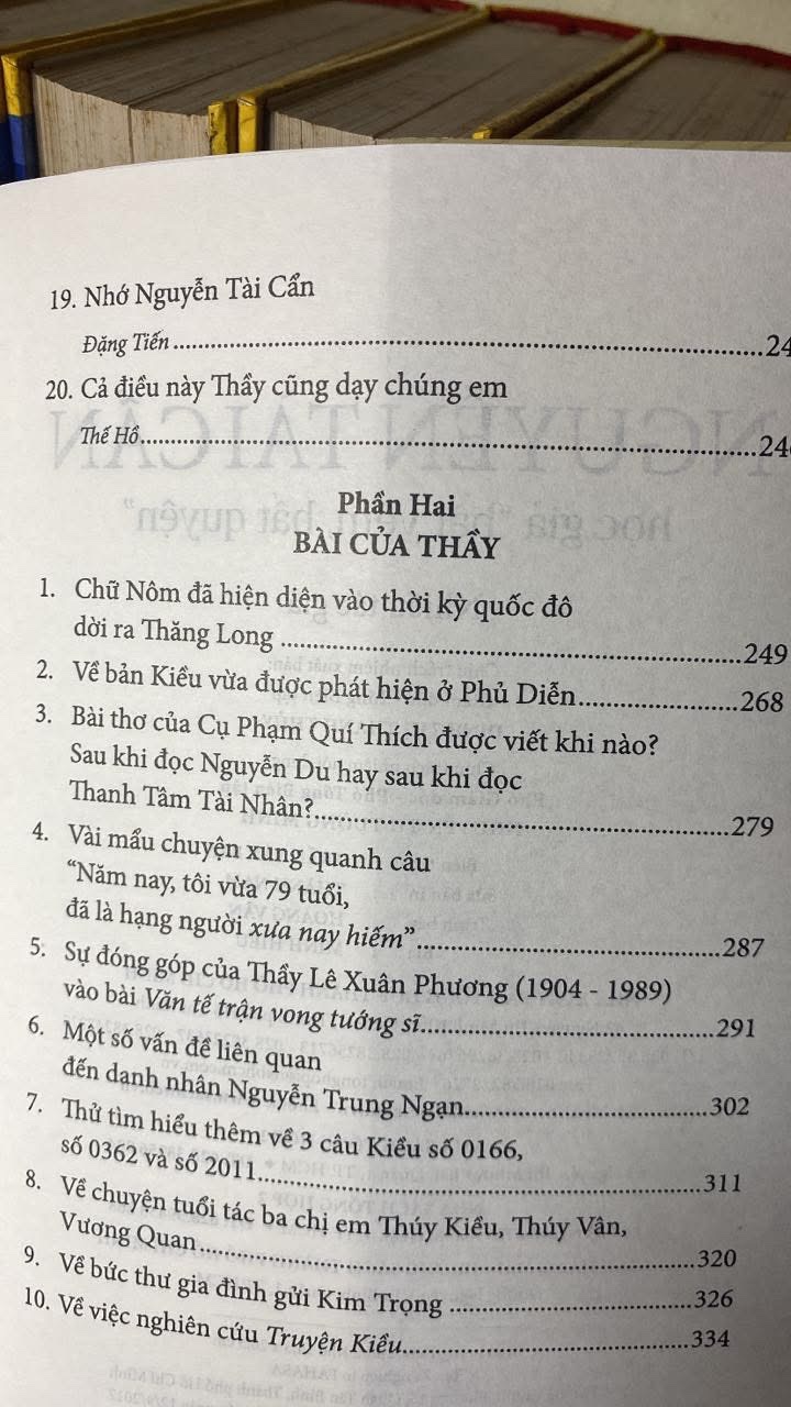 Nguyễn Tài Cẩn học giả bất yếm, bất quyện -Tác giả: Nhiều tác giả -NXB Tổng Hợp tp HCM 2017- Sách mới