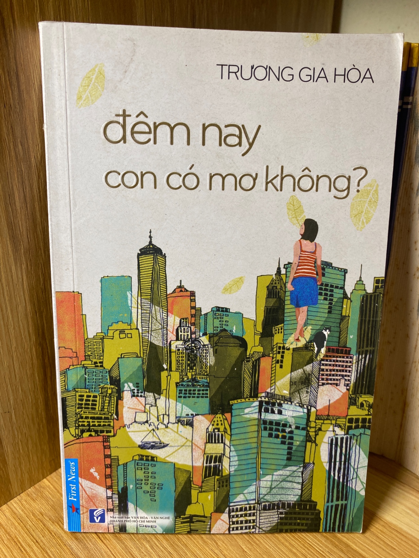 Đêm nay con có mơ không- Tác giả Trương Gia Hoà