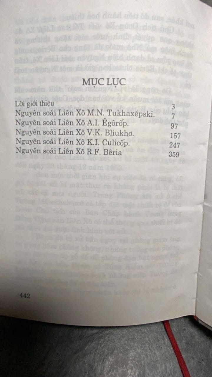 Năm Nguyên Soái Liên Xô- Vladimia Các Pốp