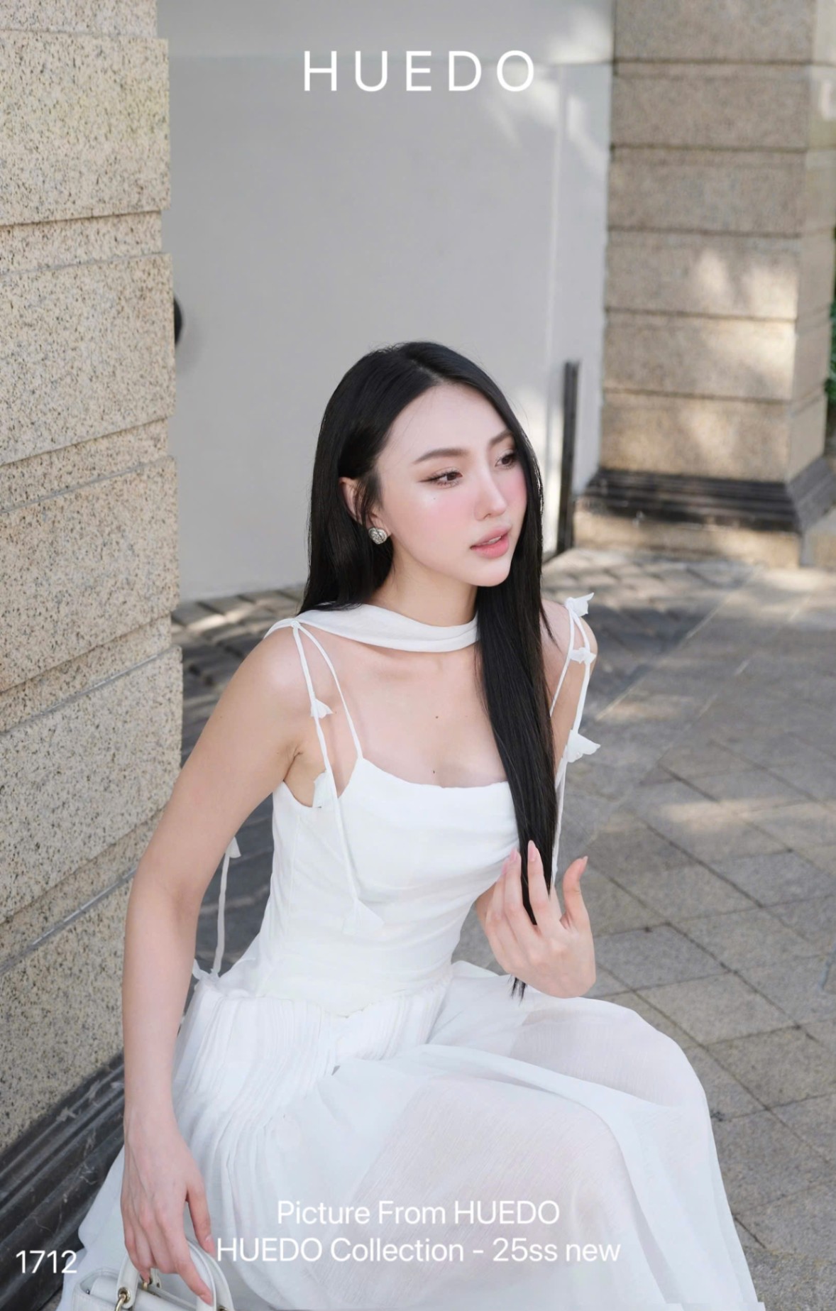 V1712 - ĐẦM XẾP DÂY HOA