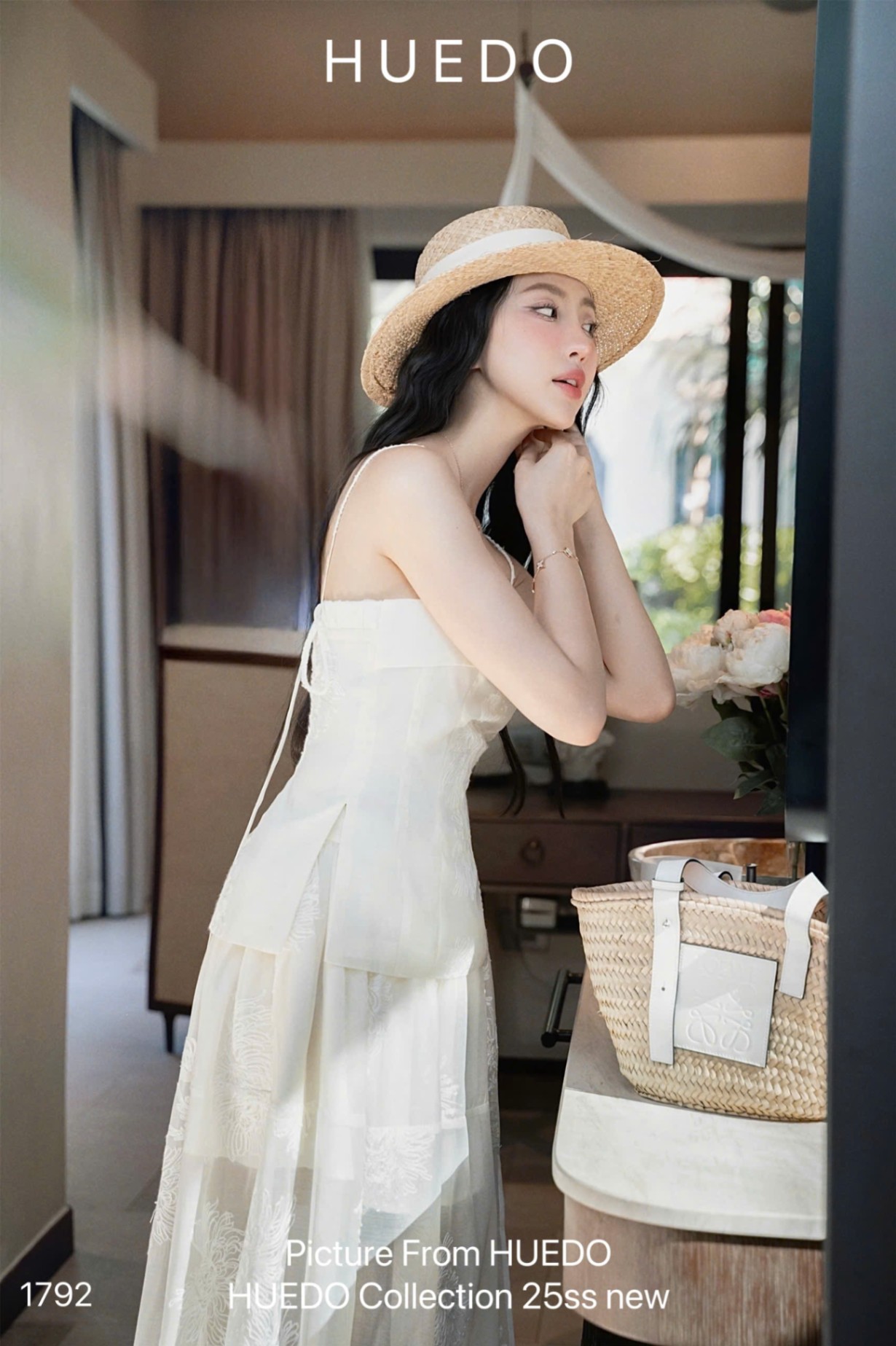 V1792 - SET XẺ VÁY THÊU