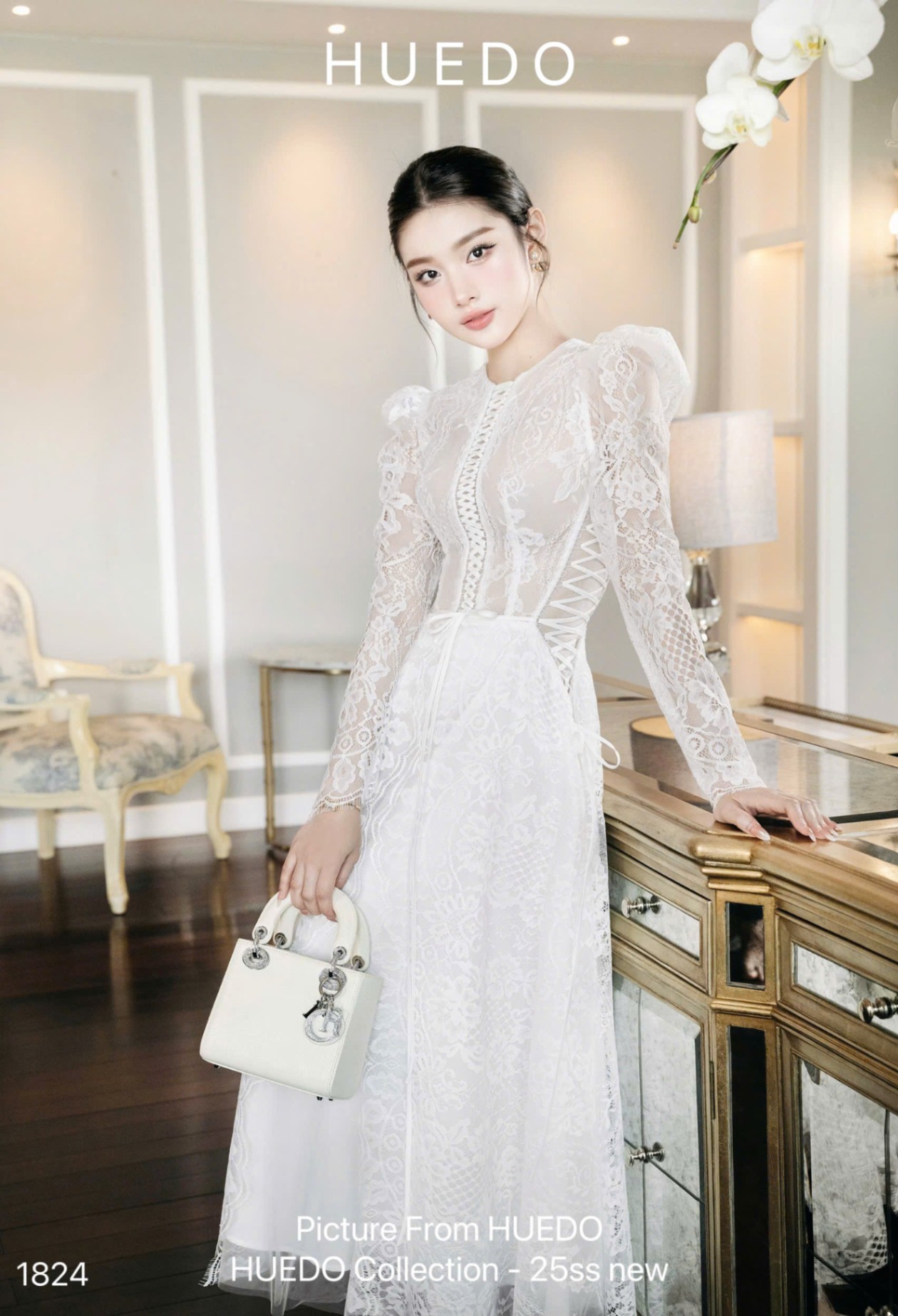 V1824 - LILY DRESS