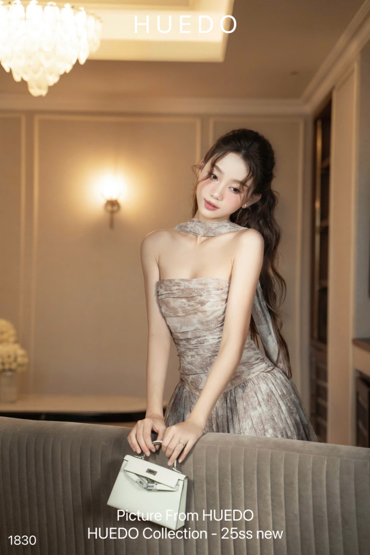 V1830 - ĐẦM NHÚN DẬP CUP KHĂN