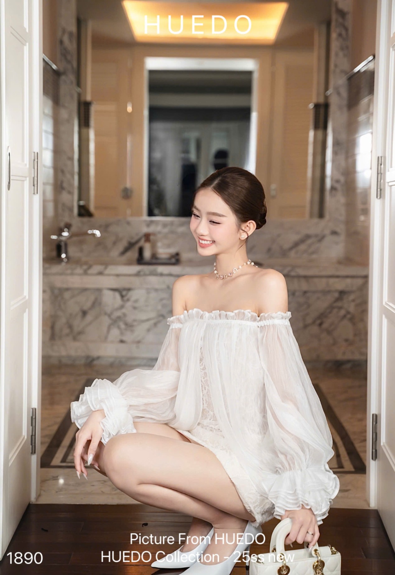 V1890 - ĐẦM TƠ REN BẸT VAI