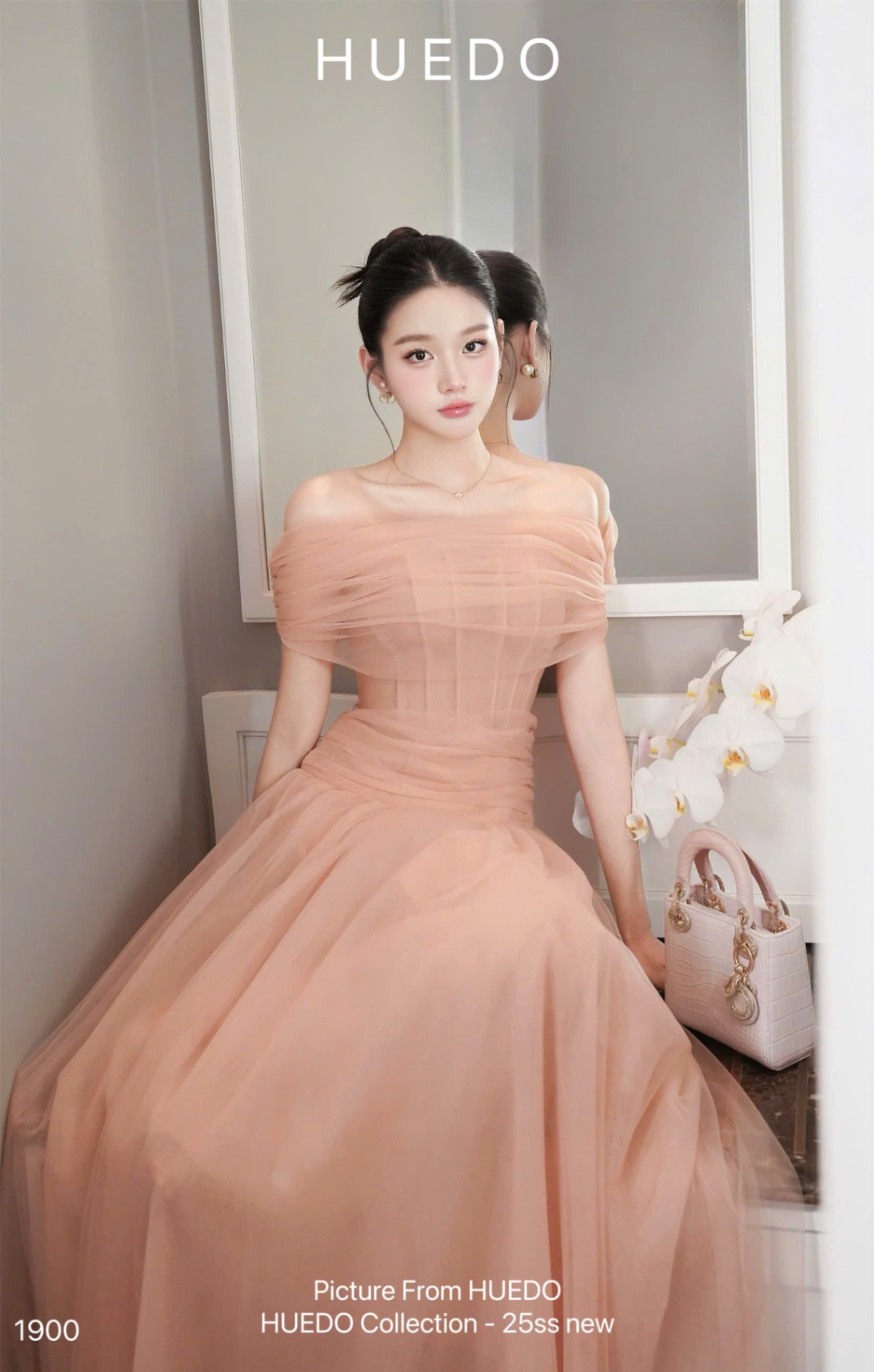V1900 - ĐẦM LƯỚI XOÈ BẸT VAI