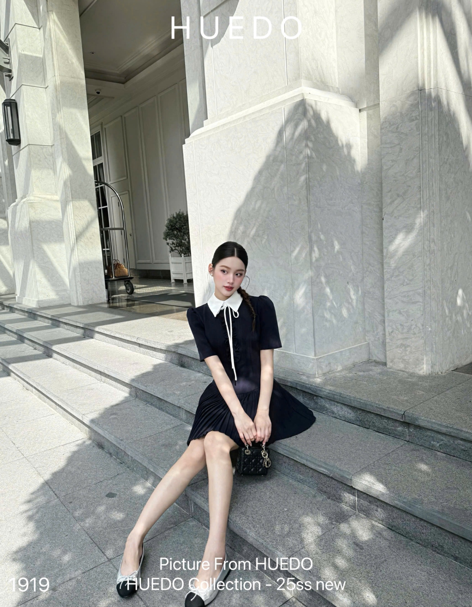 V1919 - ĐẦM PHỐI CỔ DẬP LI
