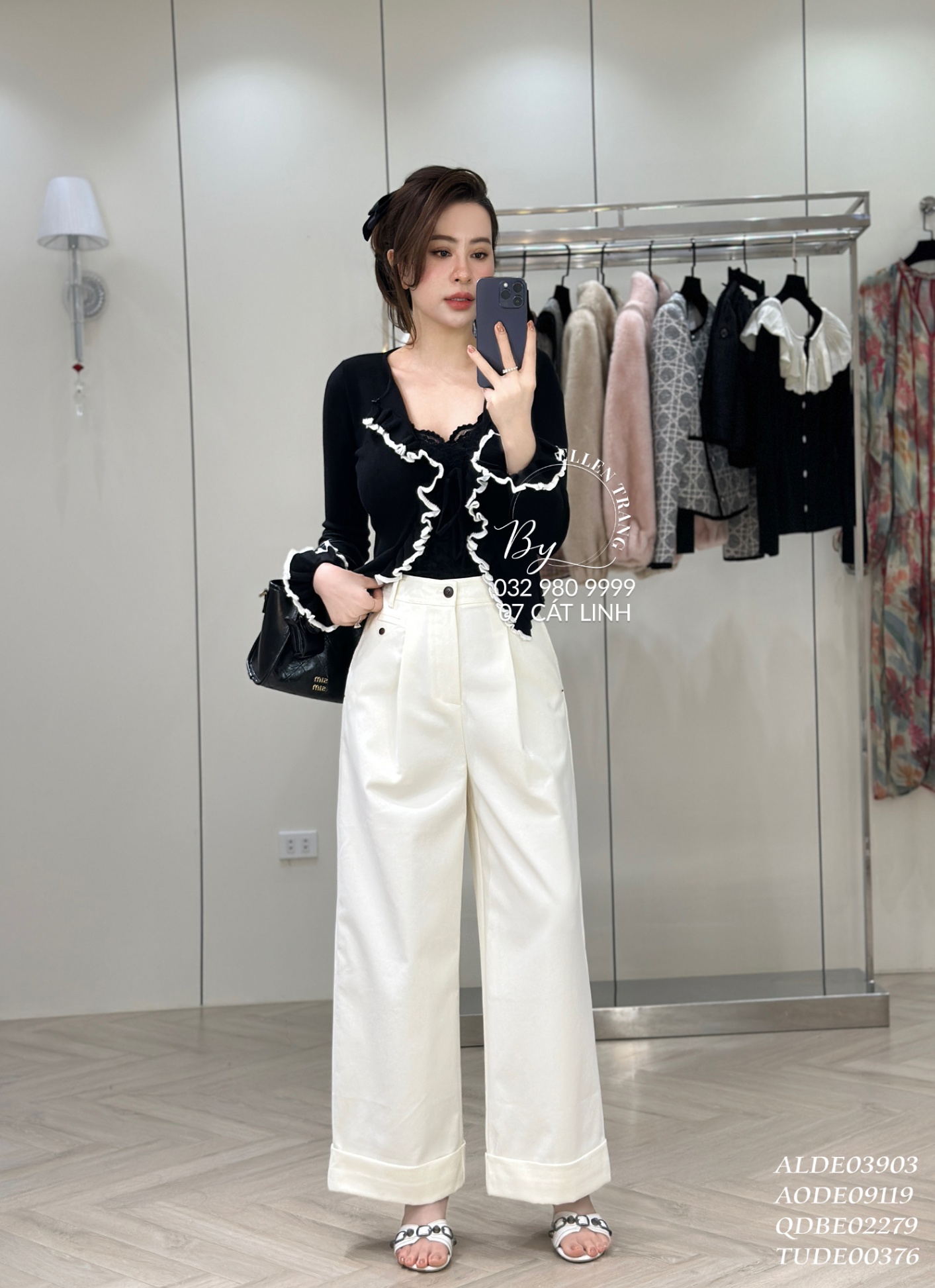 ÁO LEN ĐEN ĐƯỜNG VIỀN BÈO TRẮNG DÂY BUỘC NGỰC