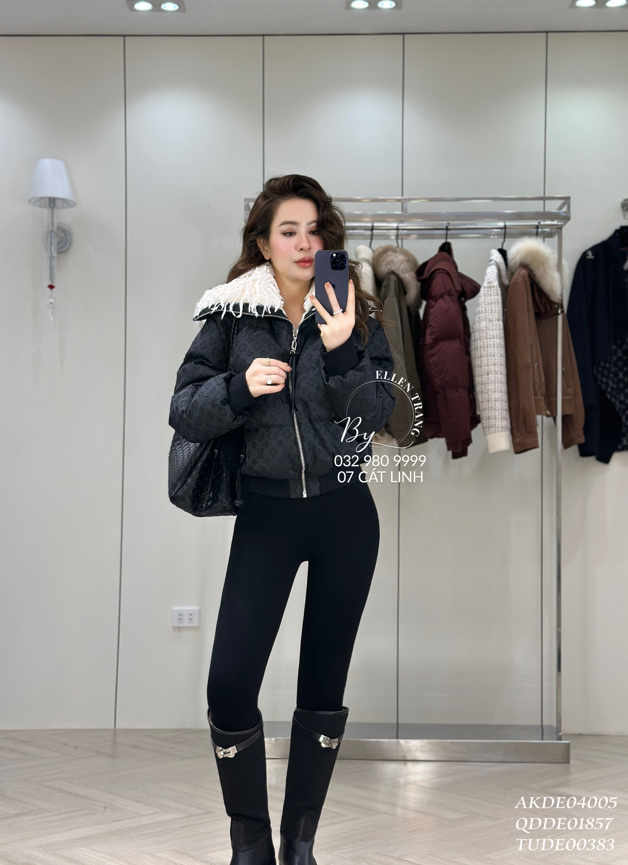 ÁO KHOÁC ĐEN LV CỔ LÔNG BE