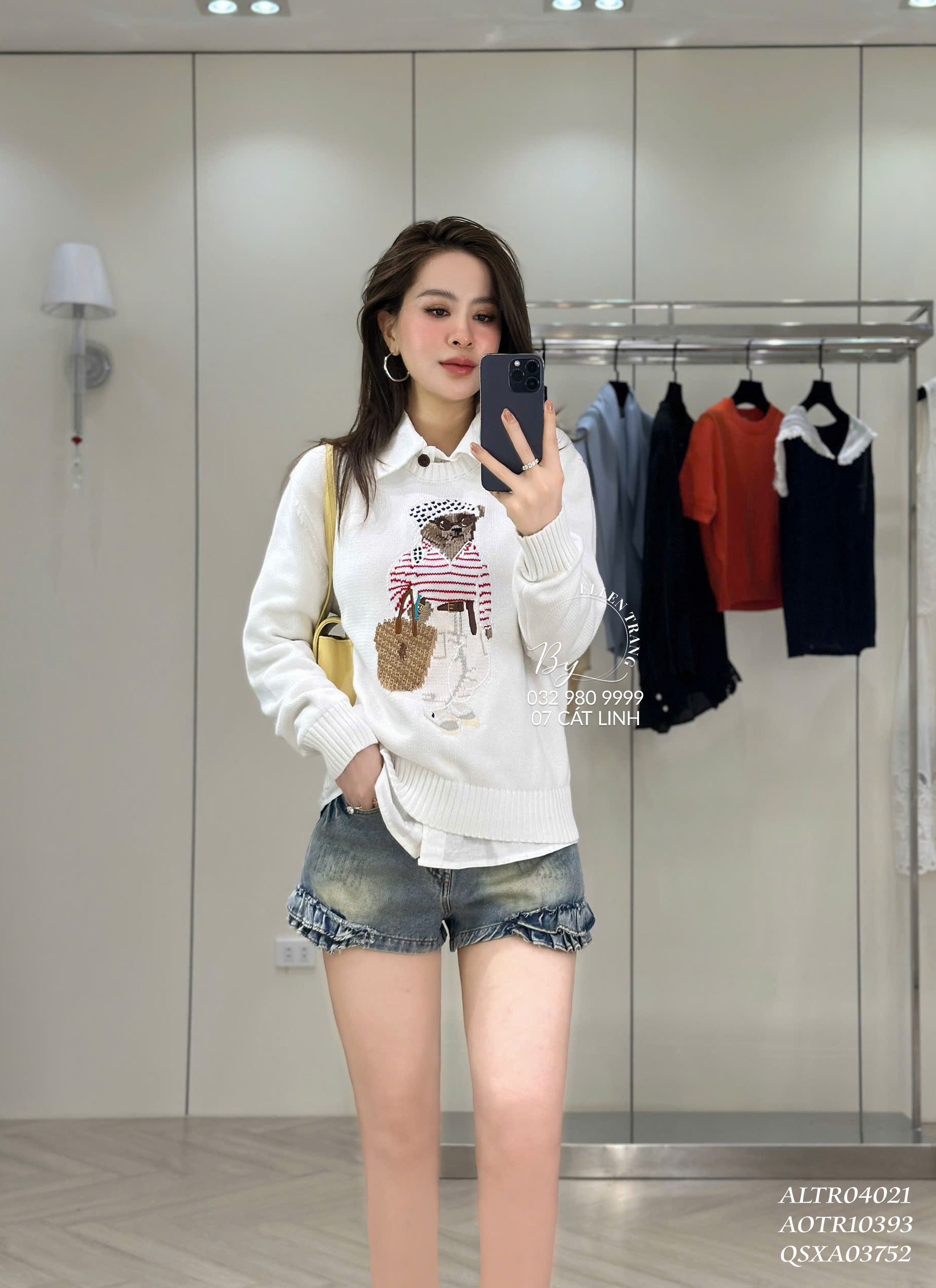 ÁO LEN TRẮNG HÌNH GẤU ĐEO KÍNH