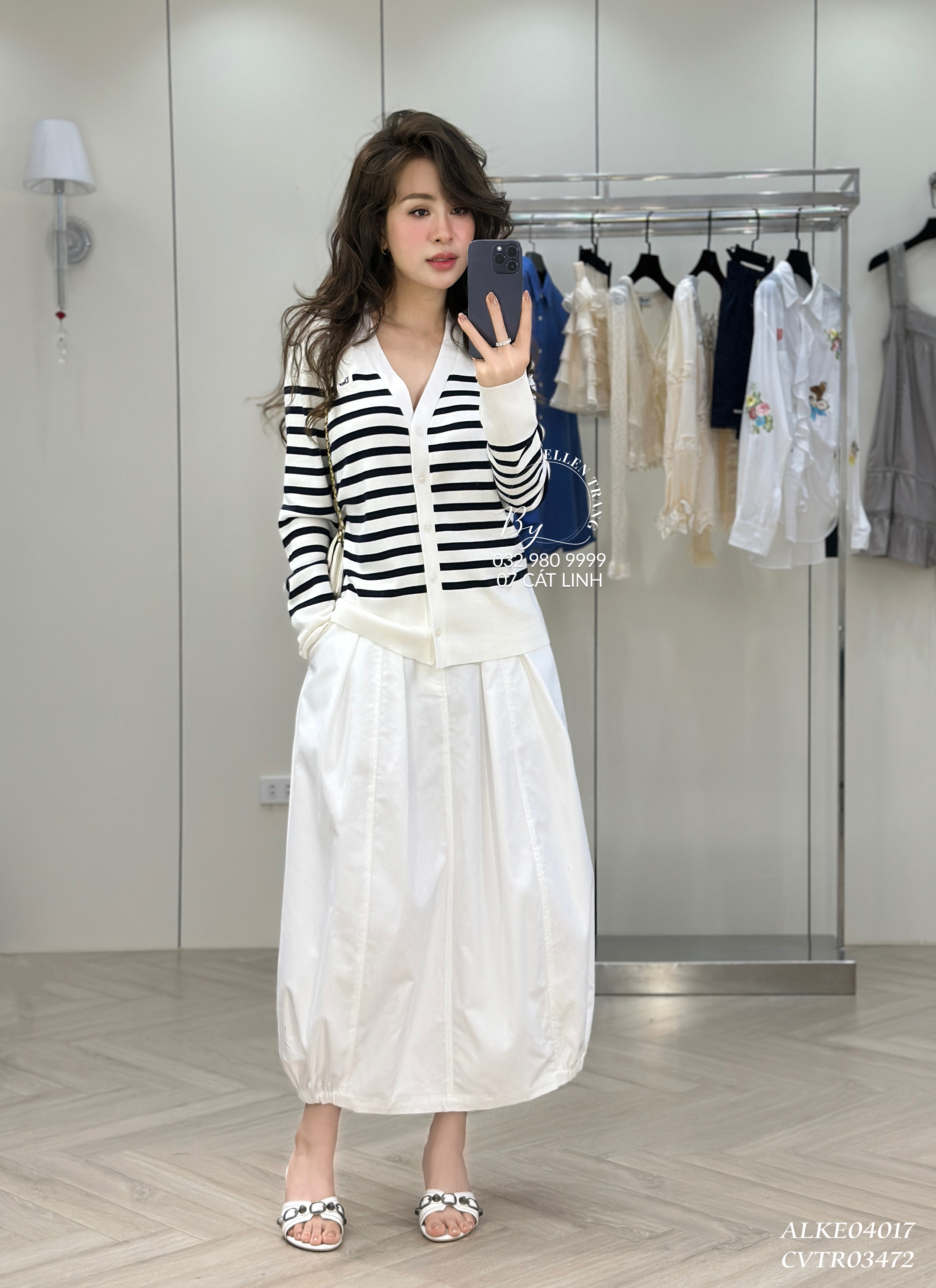 ÁO LEN TRẮNG KẺ XANH THAN D&O