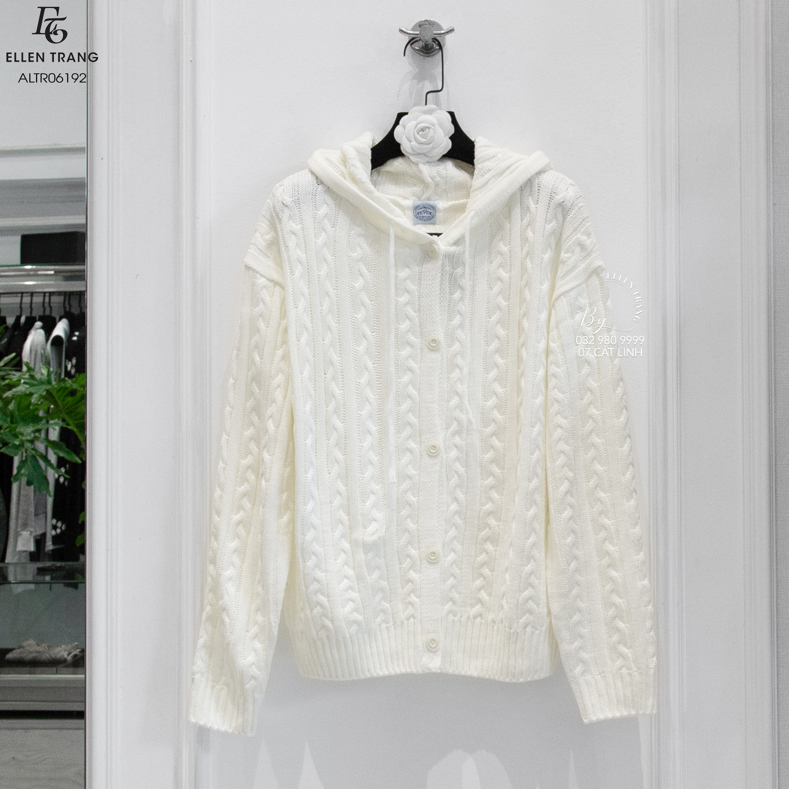 ÁO LEN TRẮNG MŨ LIỀN FEVER